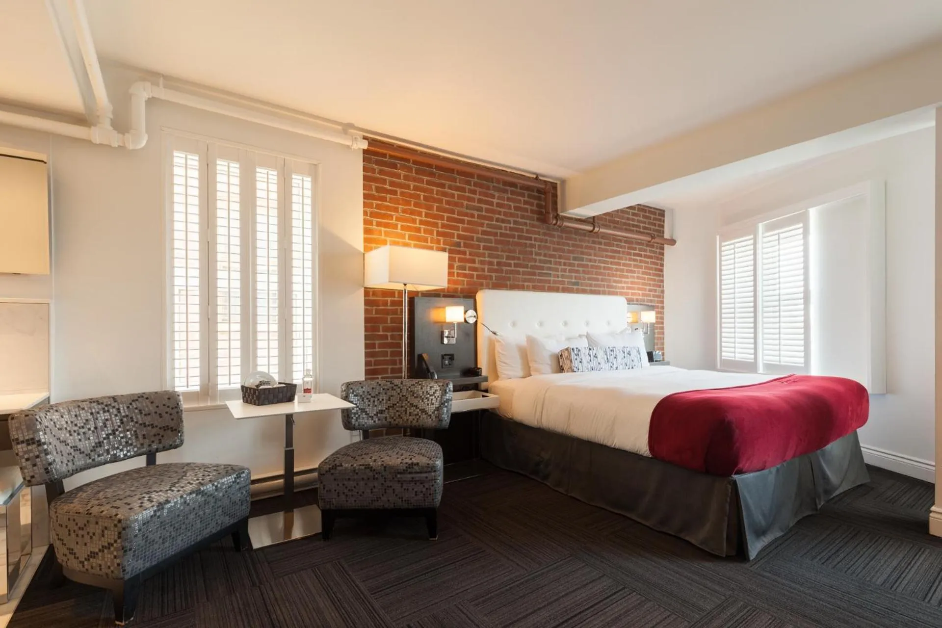 Seating area, Bed in Hôtel des Coutellier