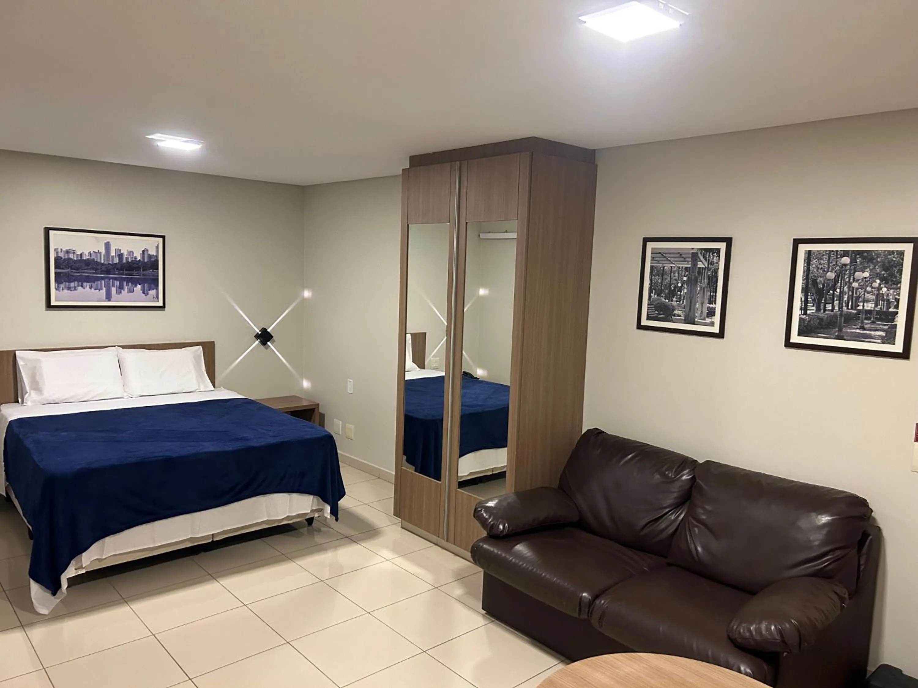 Bed in Crystal Place