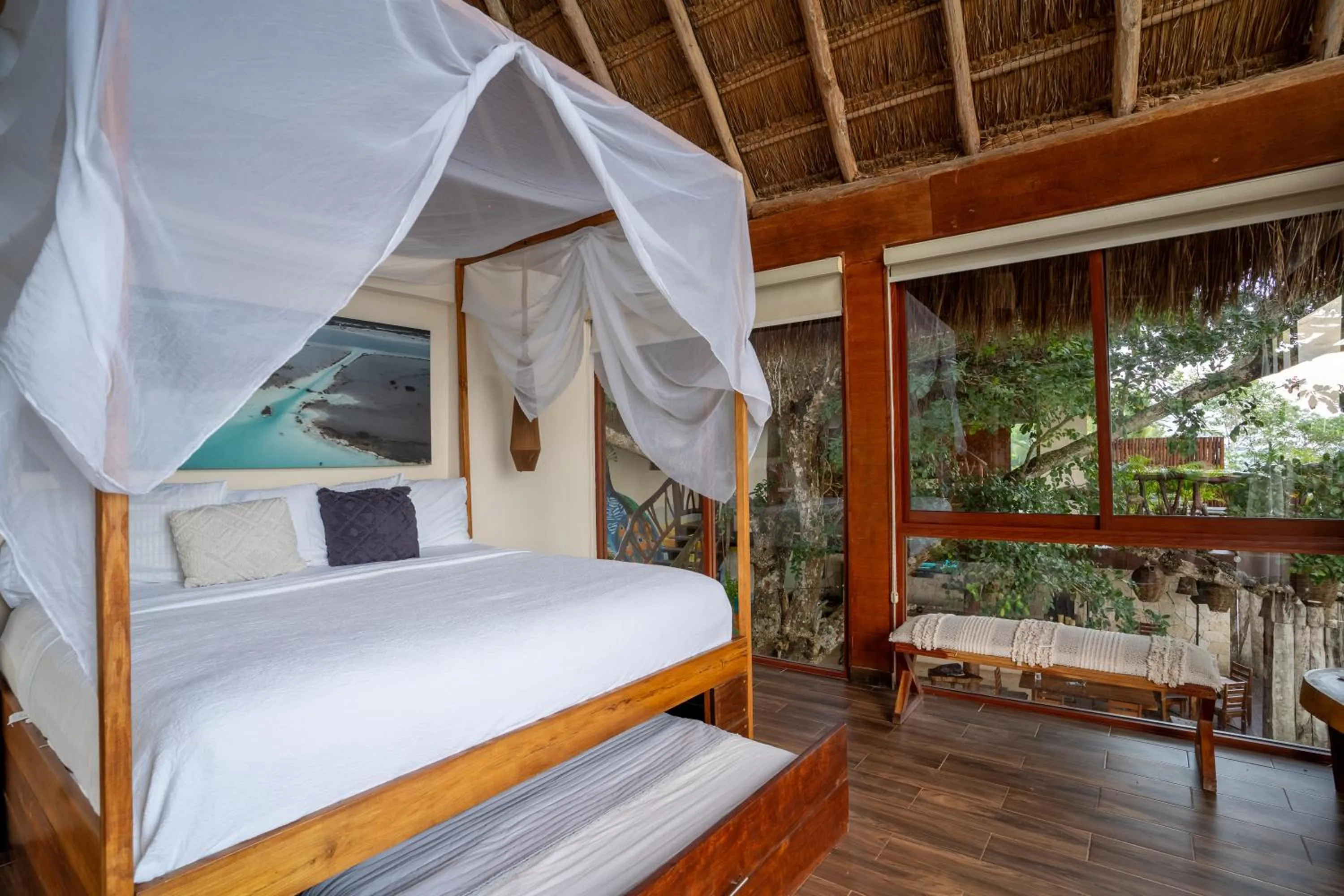 Bed in Xoot Kaana Villa Vista Laguna