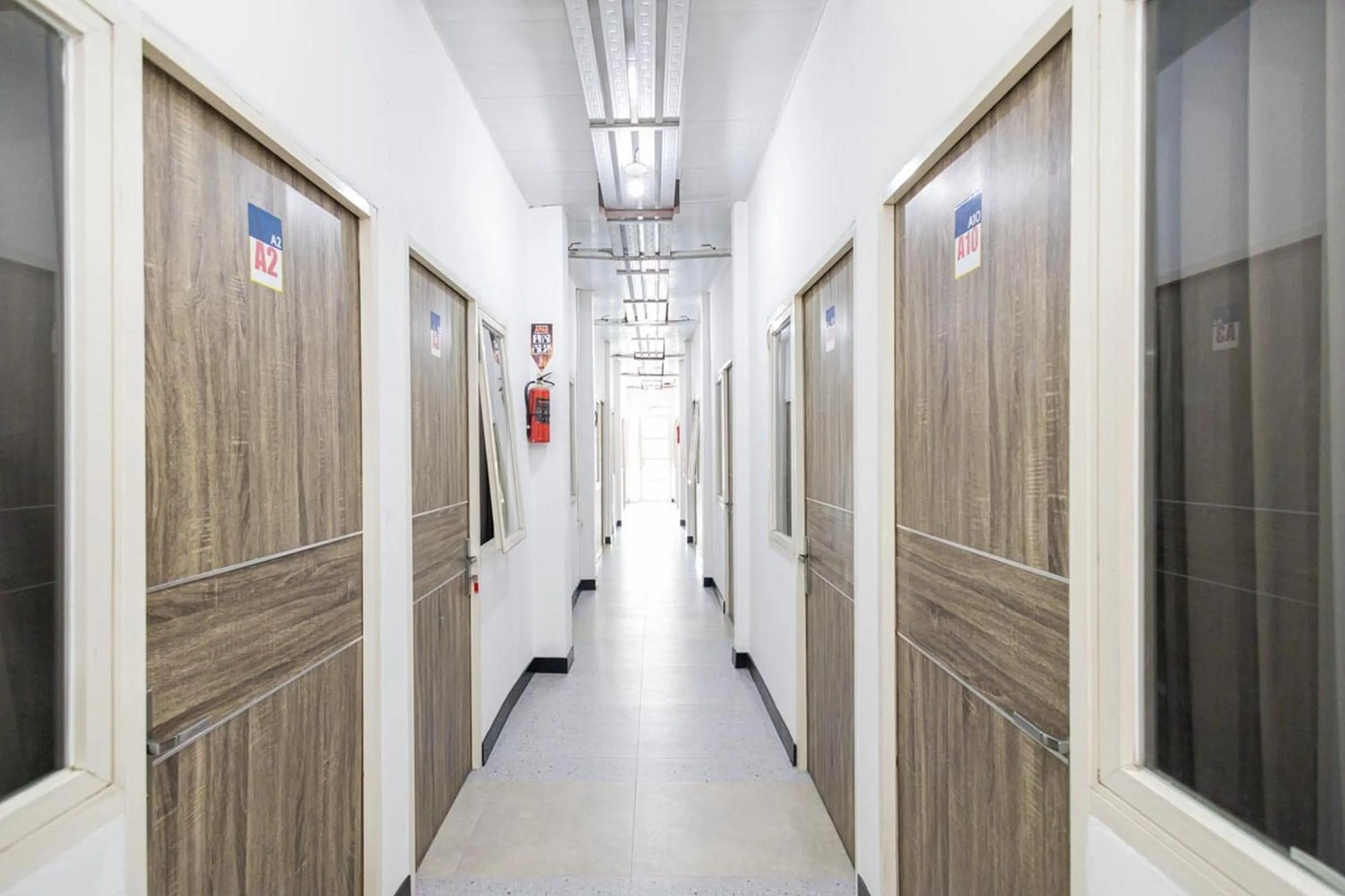 Property building in RedDoorz @ Tanjung Sari Surabaya