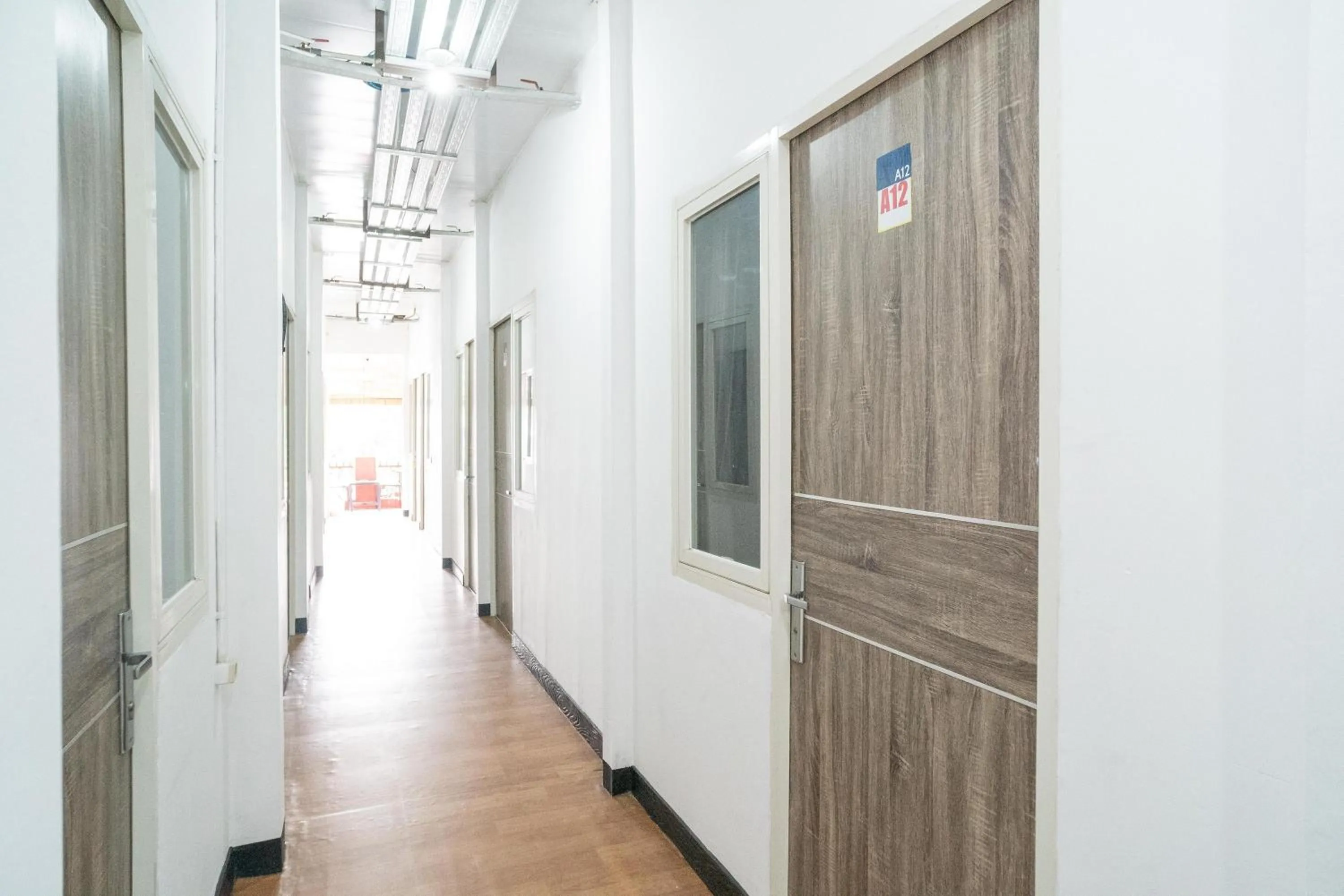 Property building in RedDoorz @ Tanjung Sari Surabaya