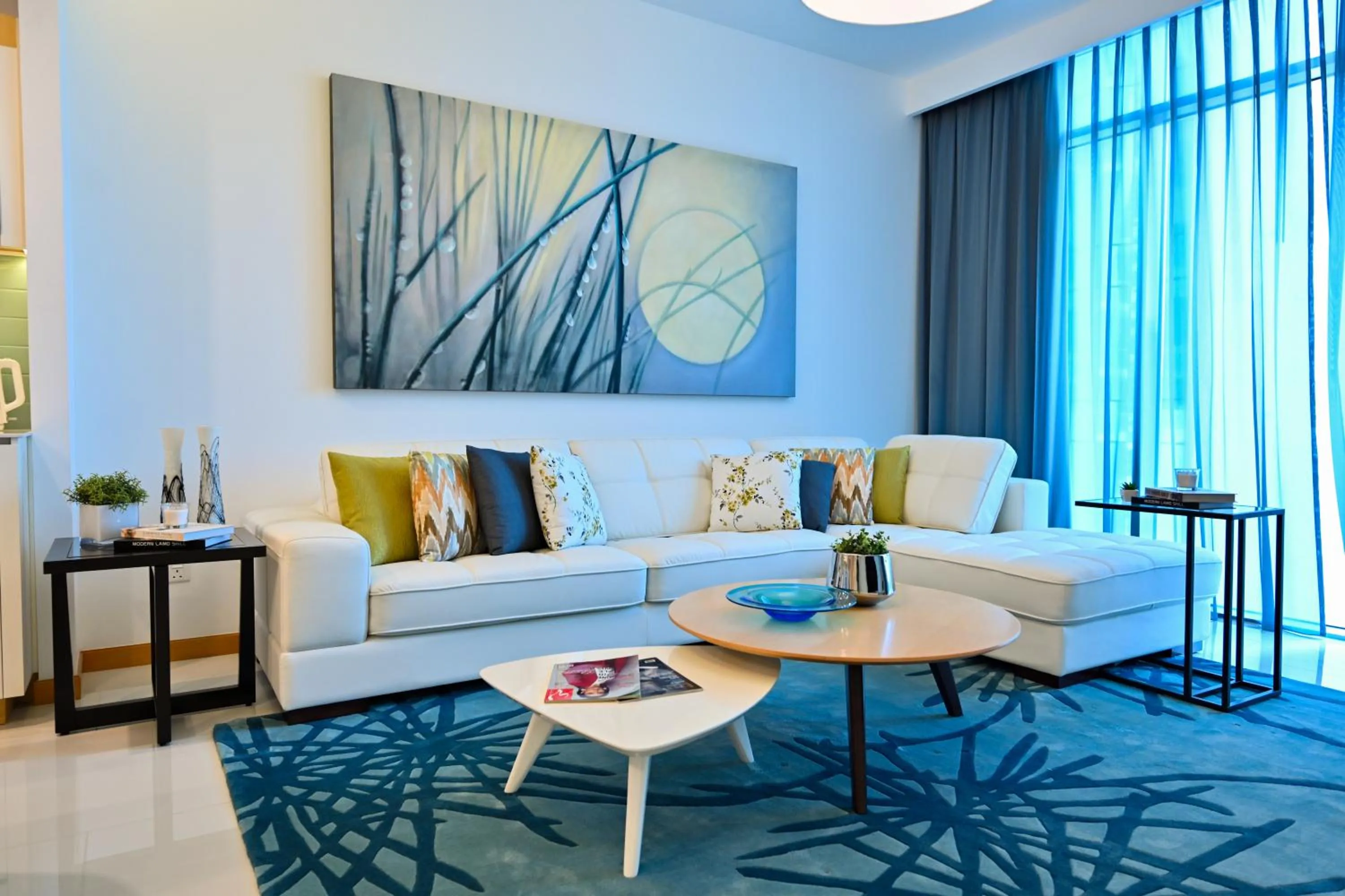 Living room in Springfield Suites