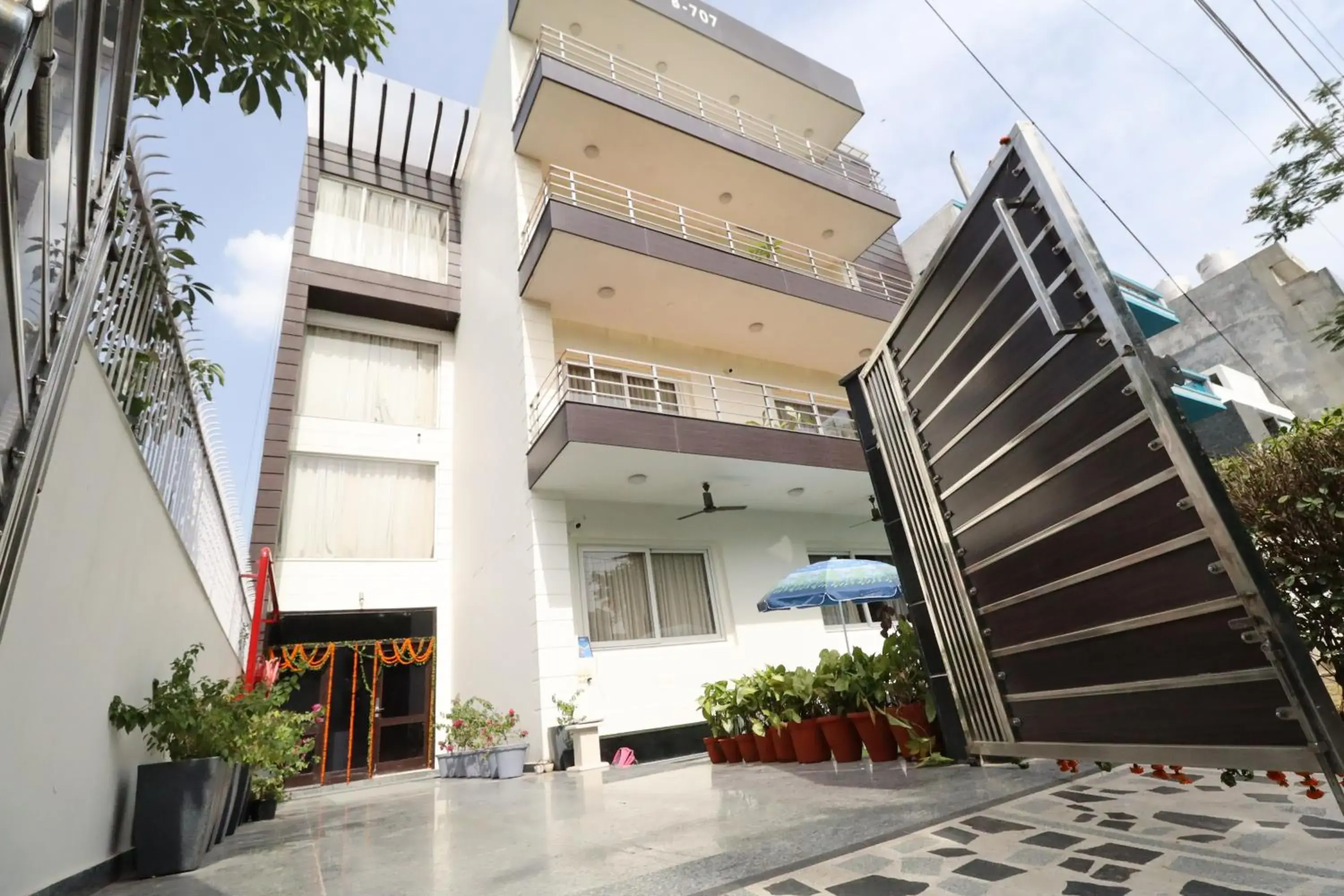 Ahuja Residency City Centre Ahuja Residency City Centre