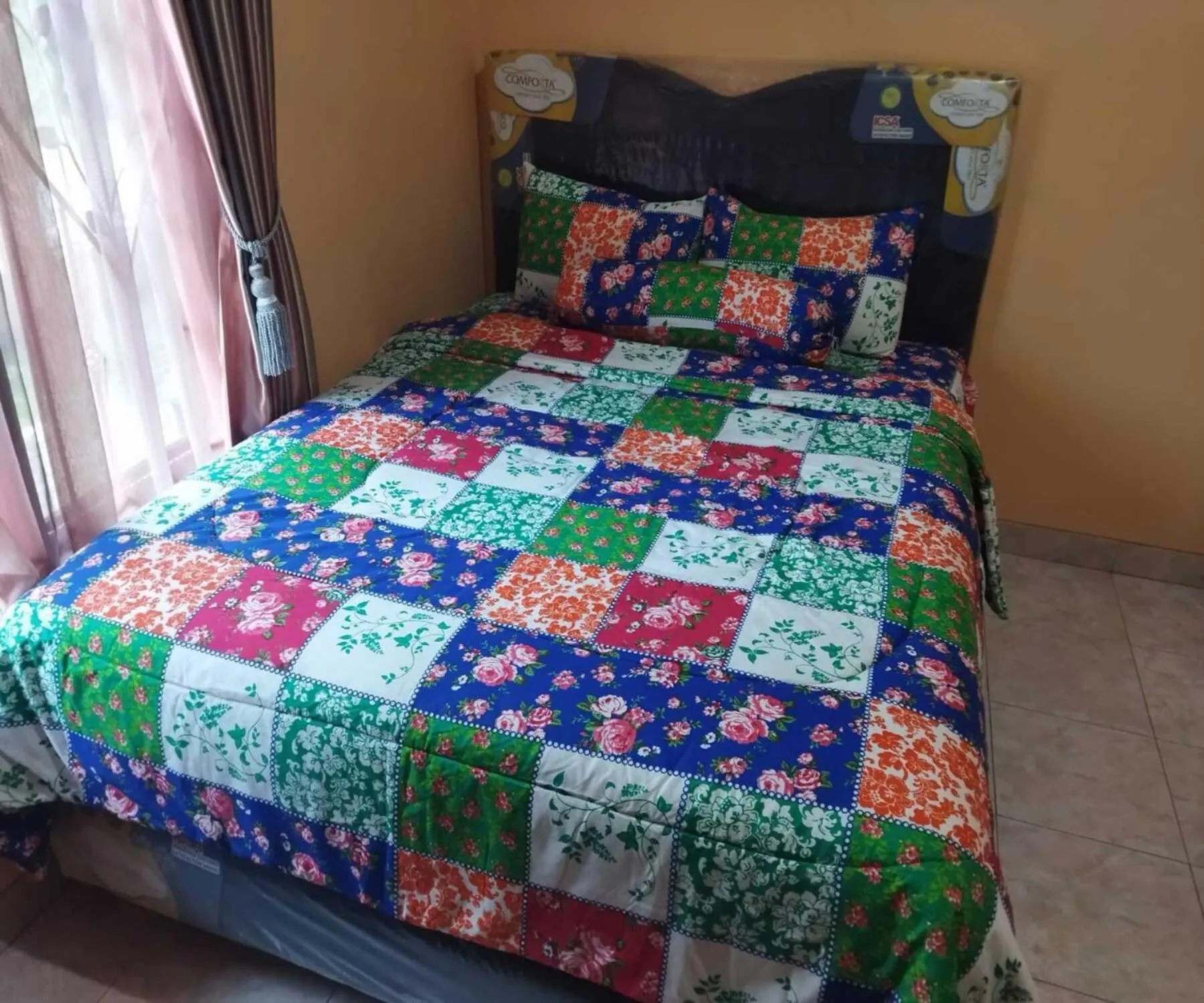 Bed in Algira Homestay Prambanan