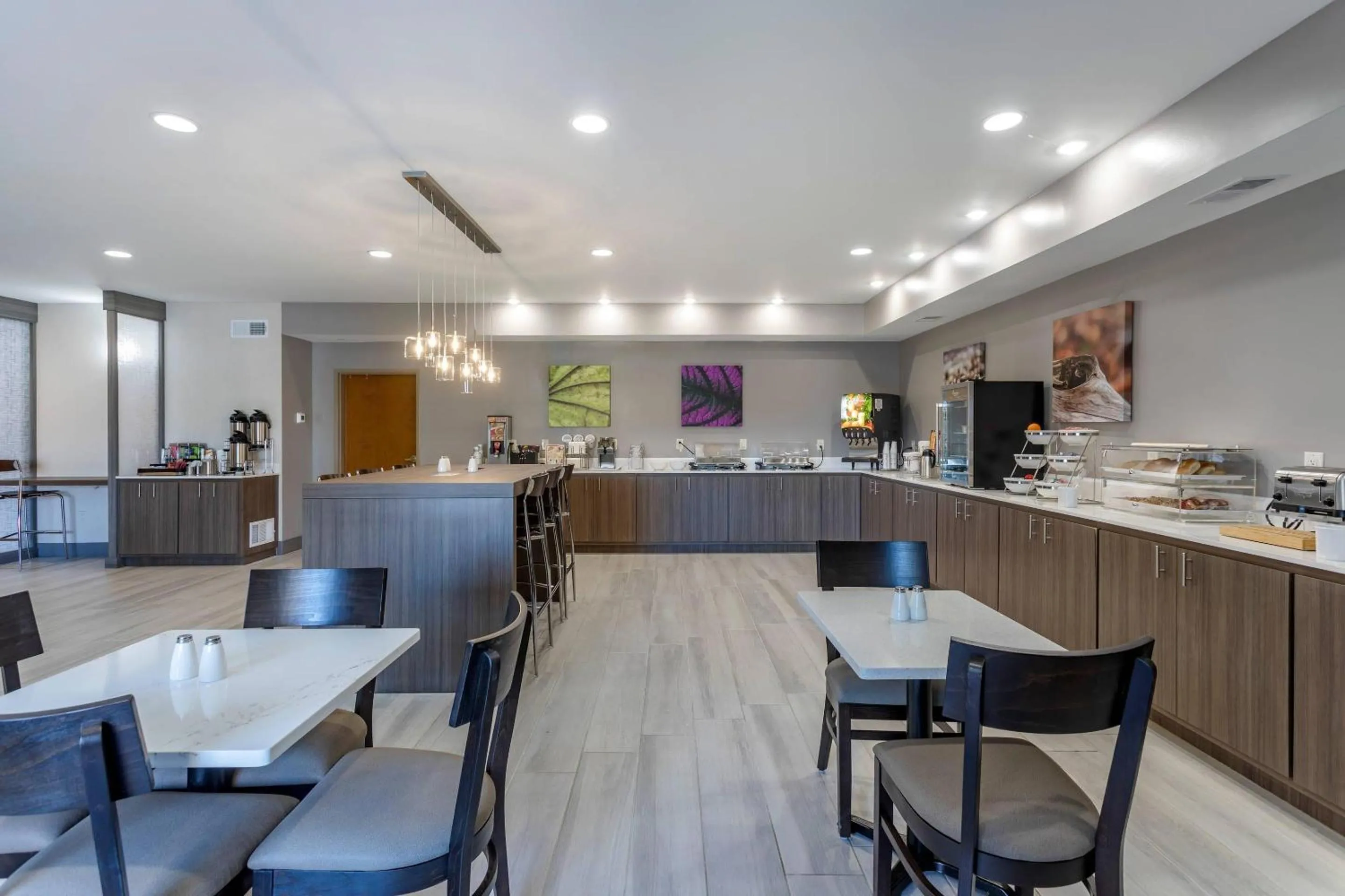 Breakfast in MainStay Suites Lebanon - Nashville Area