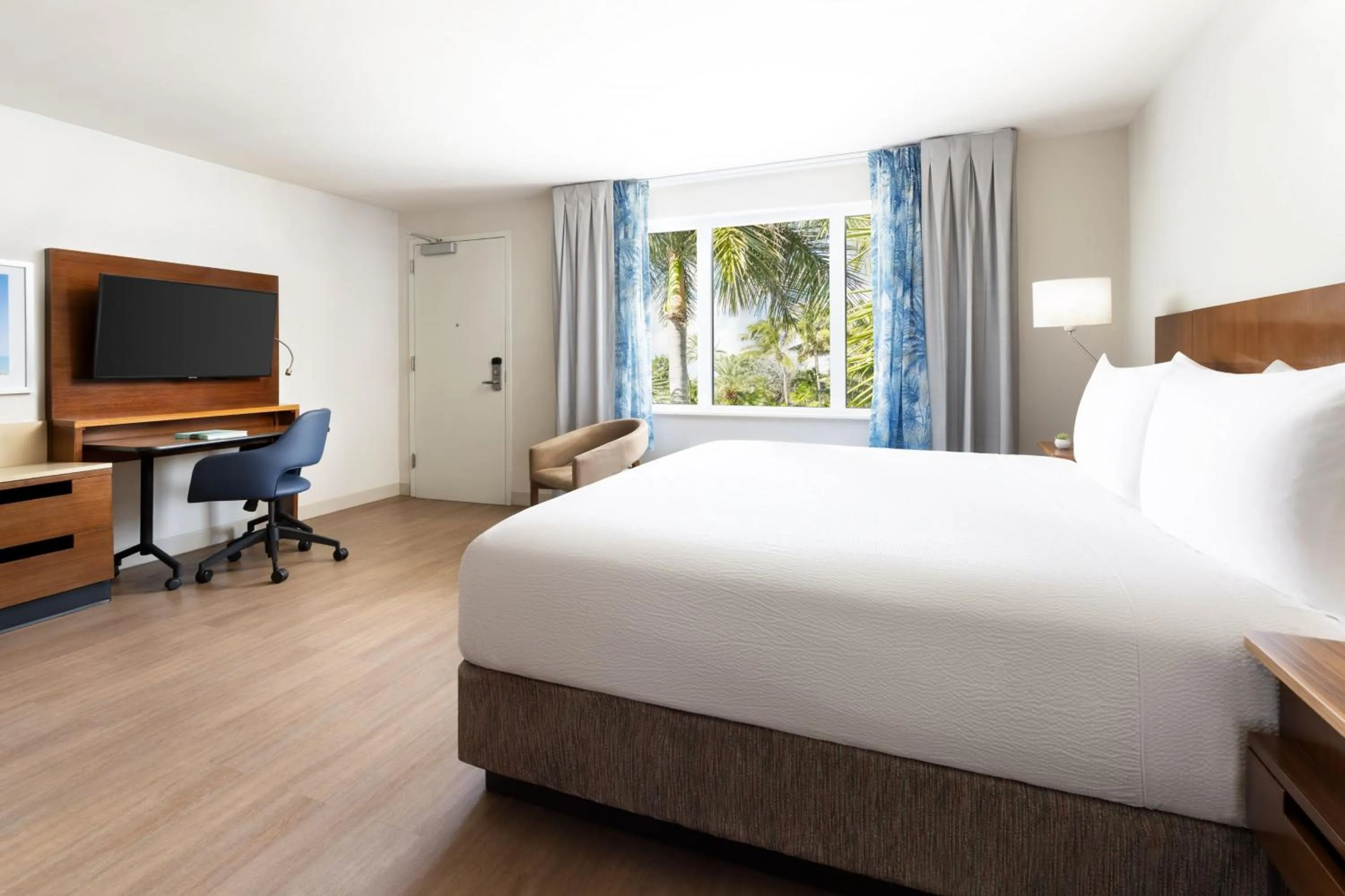Photo of the whole room, Bed in Fairfield Inn & Suites by Marriott Key West at The Keys Collection
