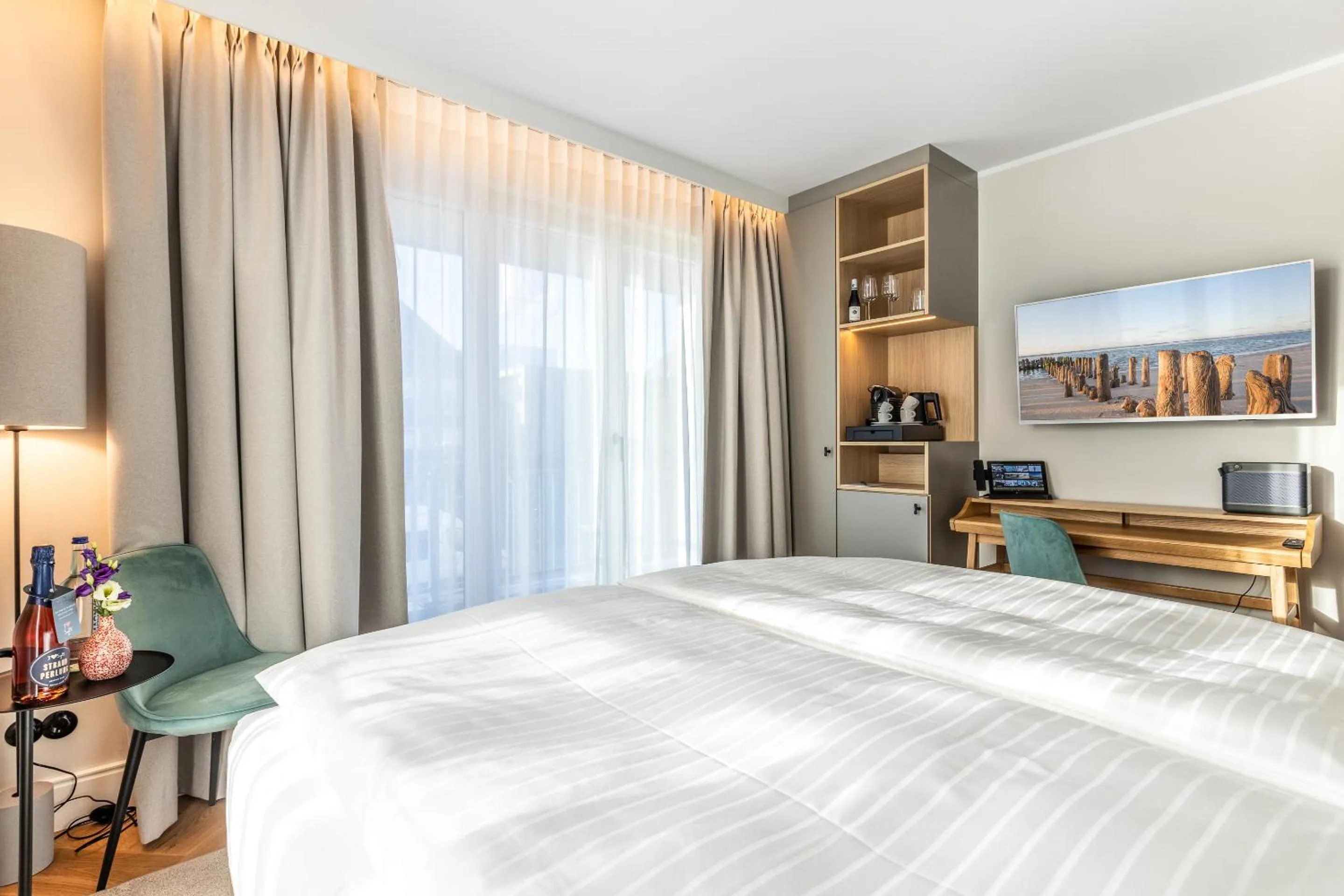 Bed in I LOVE SYLT Hotel Terminus ADULTS ONLY