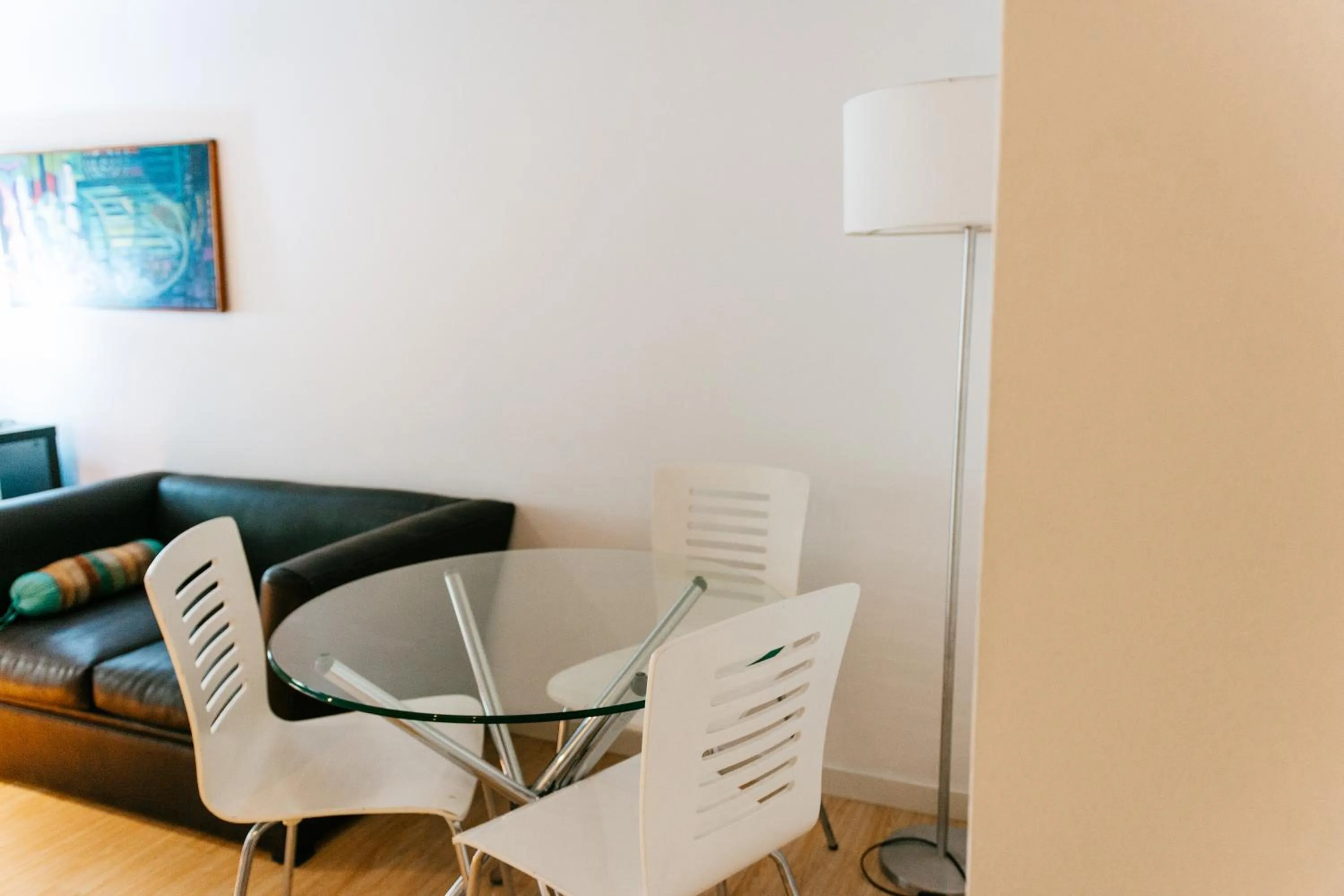 Seating area in BENS Barrio Norte Apartments