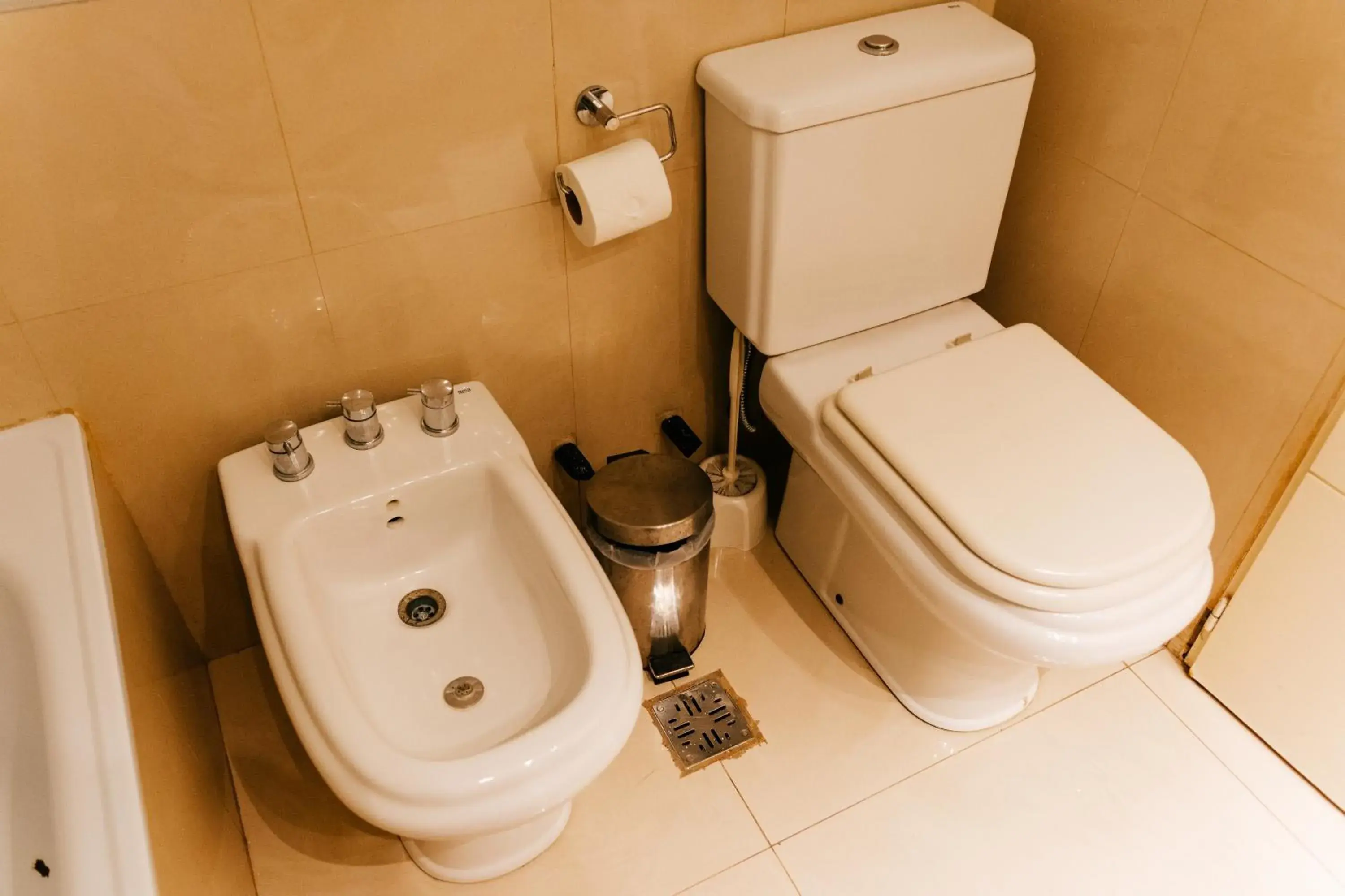 Deluxe Double or Twin Room with Balcony in BENS Barrio Norte Apartments Deluxe Double or Twin Room with Balcony in BENS Barrio Norte Apartments