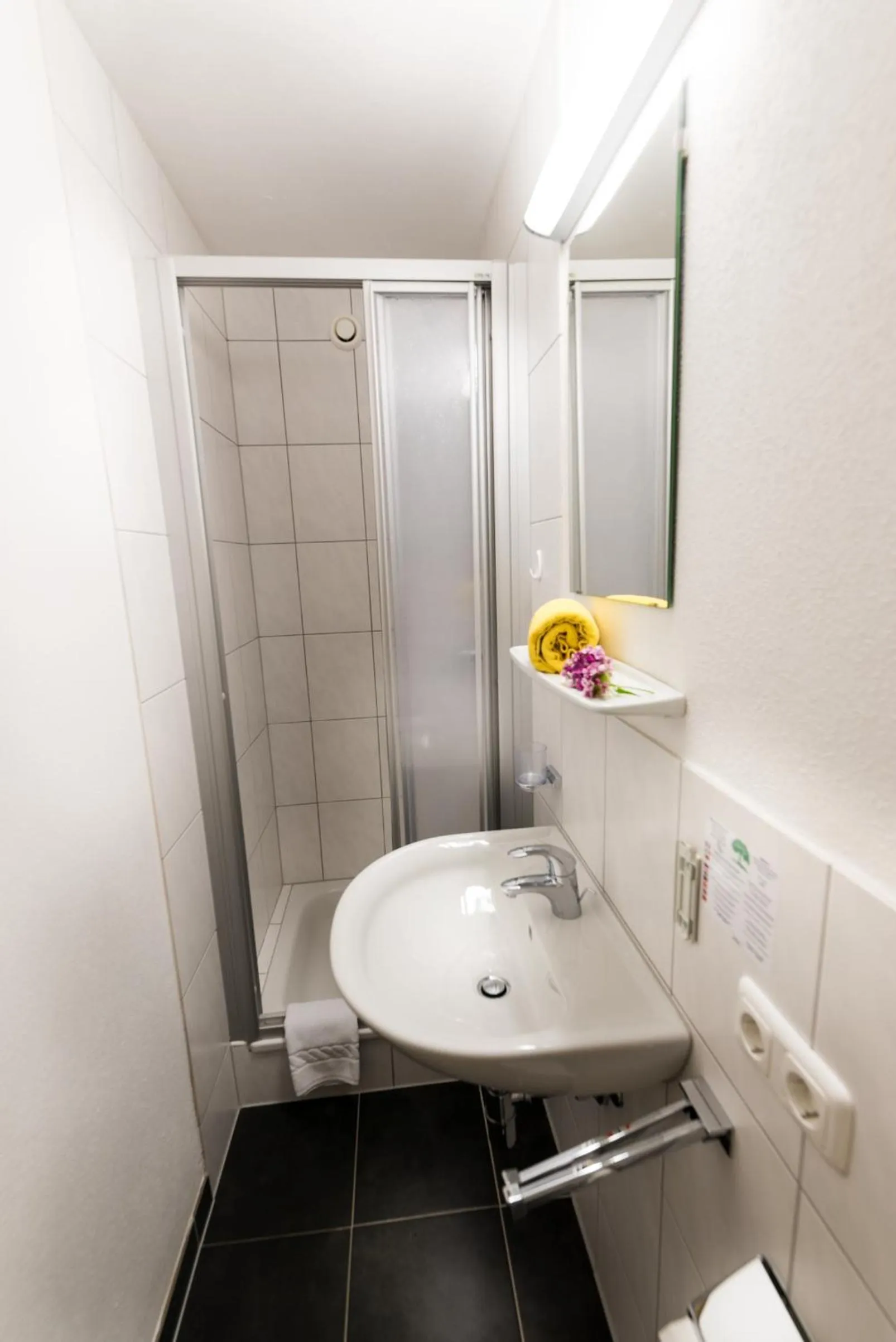 Bathroom in "Quality Hosts Arlberg" Hotel-Gasthof Freisleben