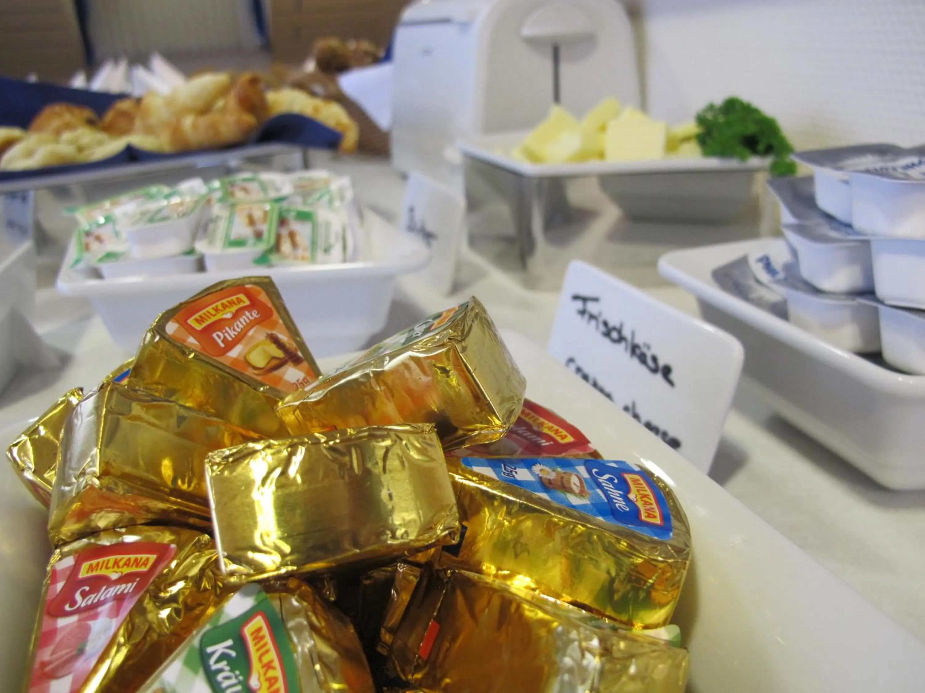 Buffet breakfast in Garni-Hotel Sailer & Hotel Sailer´s Villa