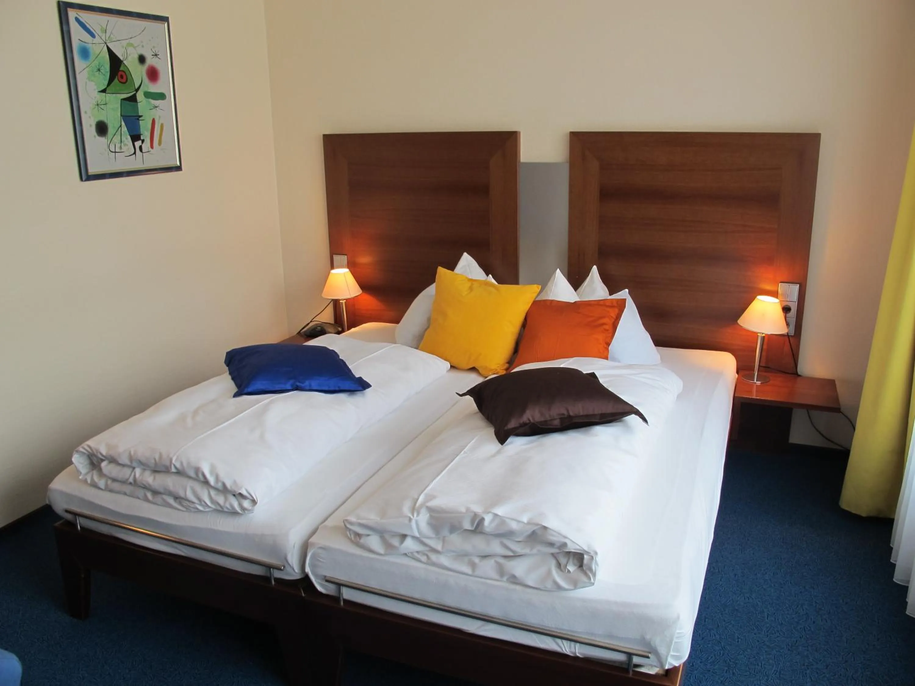 Photo of the whole room, Bed in Garni-Hotel Sailer & Hotel Sailer´s Villa