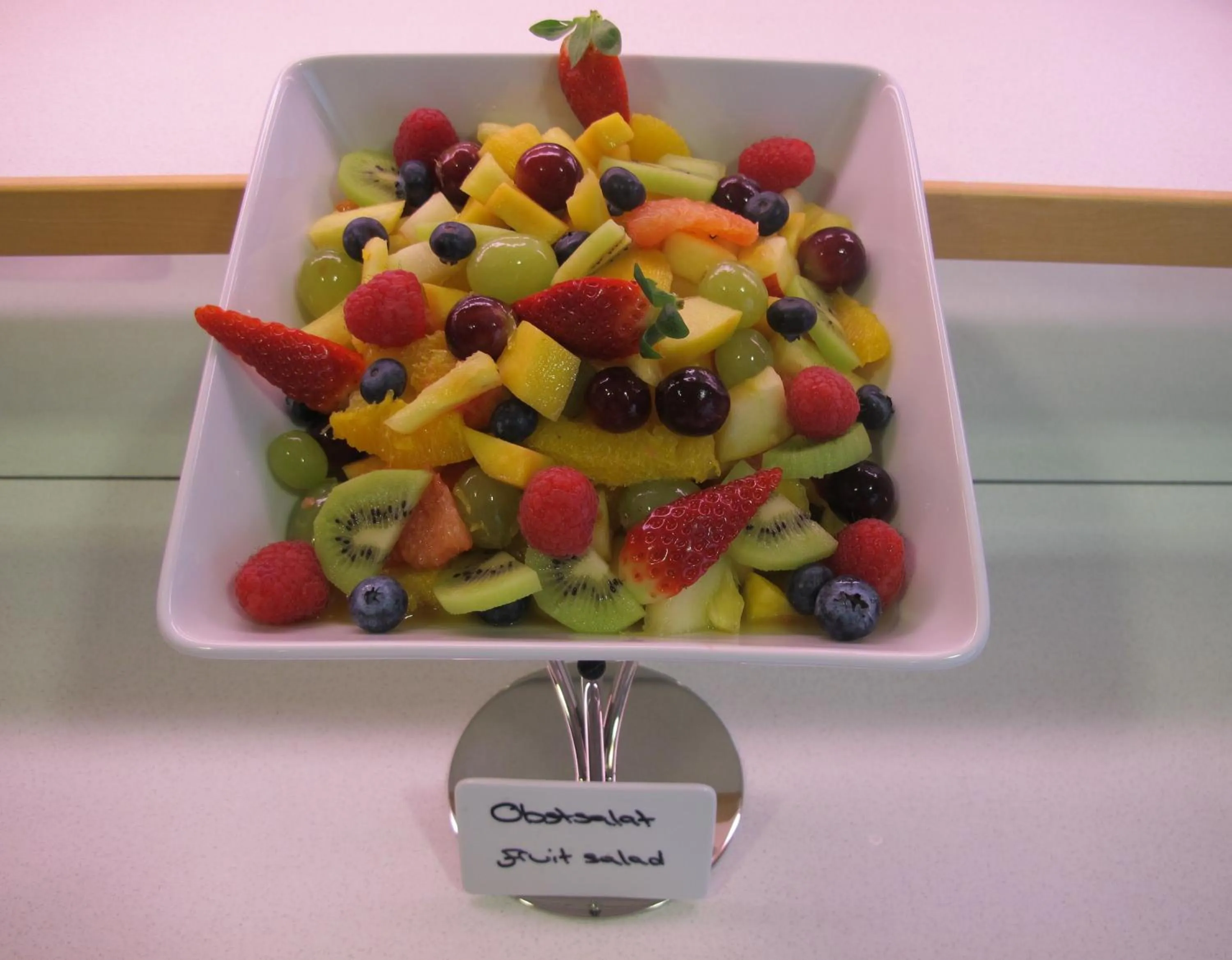 Buffet breakfast in Garni-Hotel Sailer & Hotel Sailer´s Villa