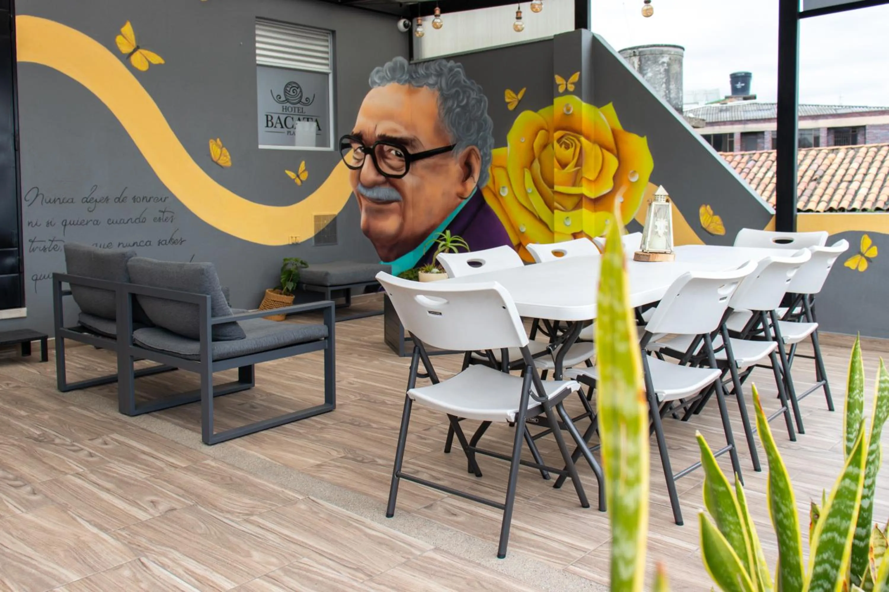 Balcony/Terrace in Hotel Bacata Plaza