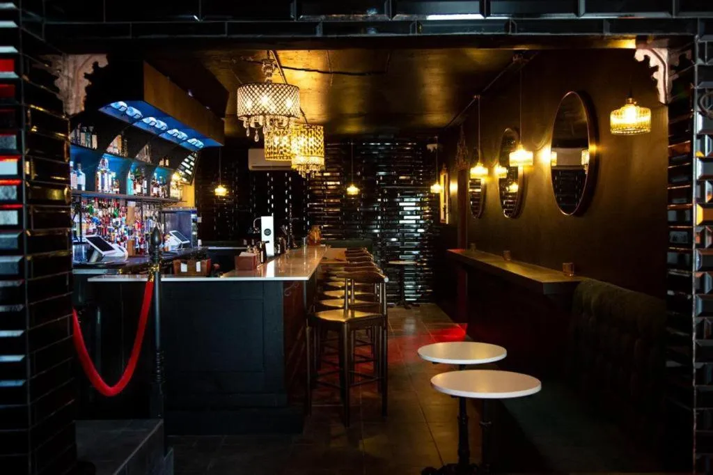 Restaurant/places to eat in Nomada Beach Hostel- Isla Verde