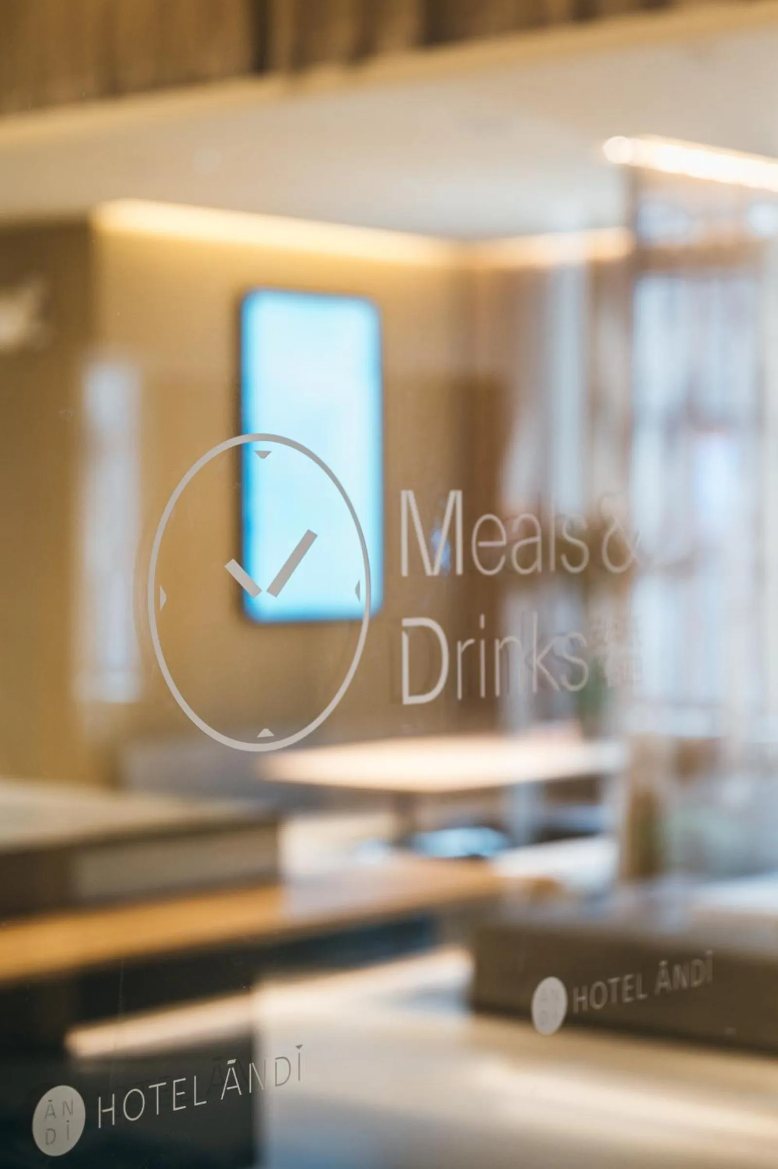 Restaurant/places to eat in HOTEL ANDI Townscape Wuhan