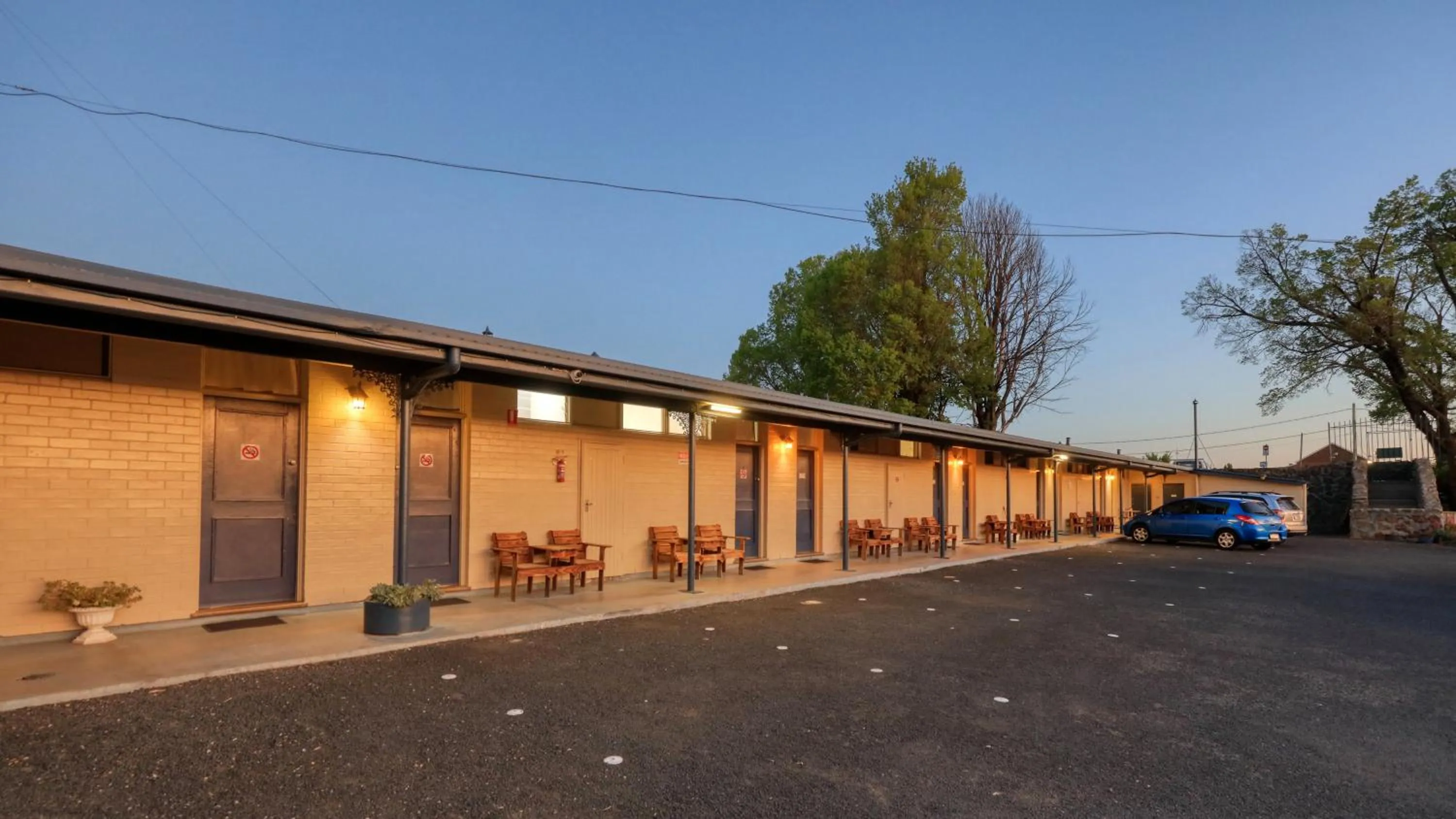 Parking in CBD GI Motel