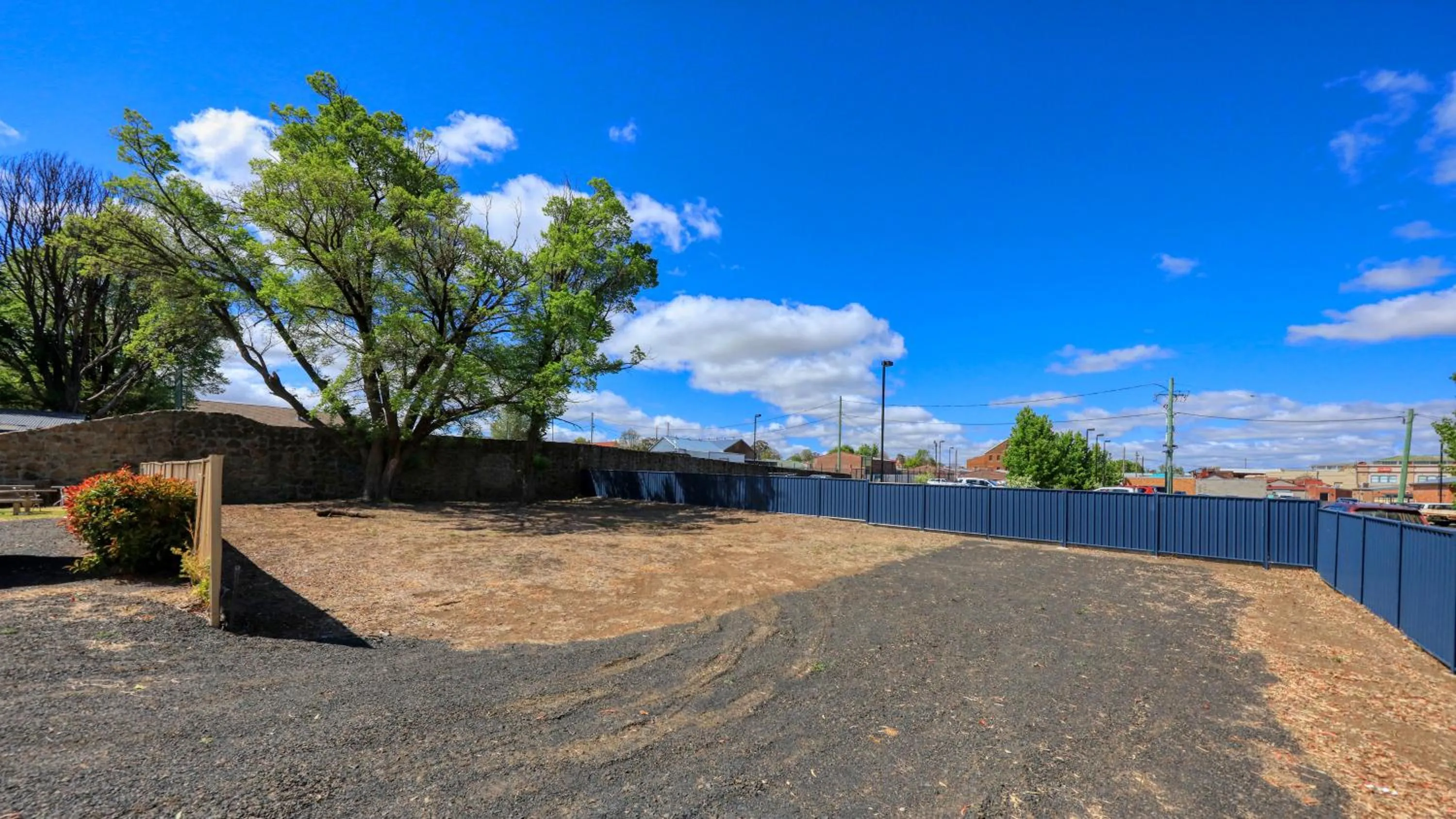 Parking in CBD GI Motel