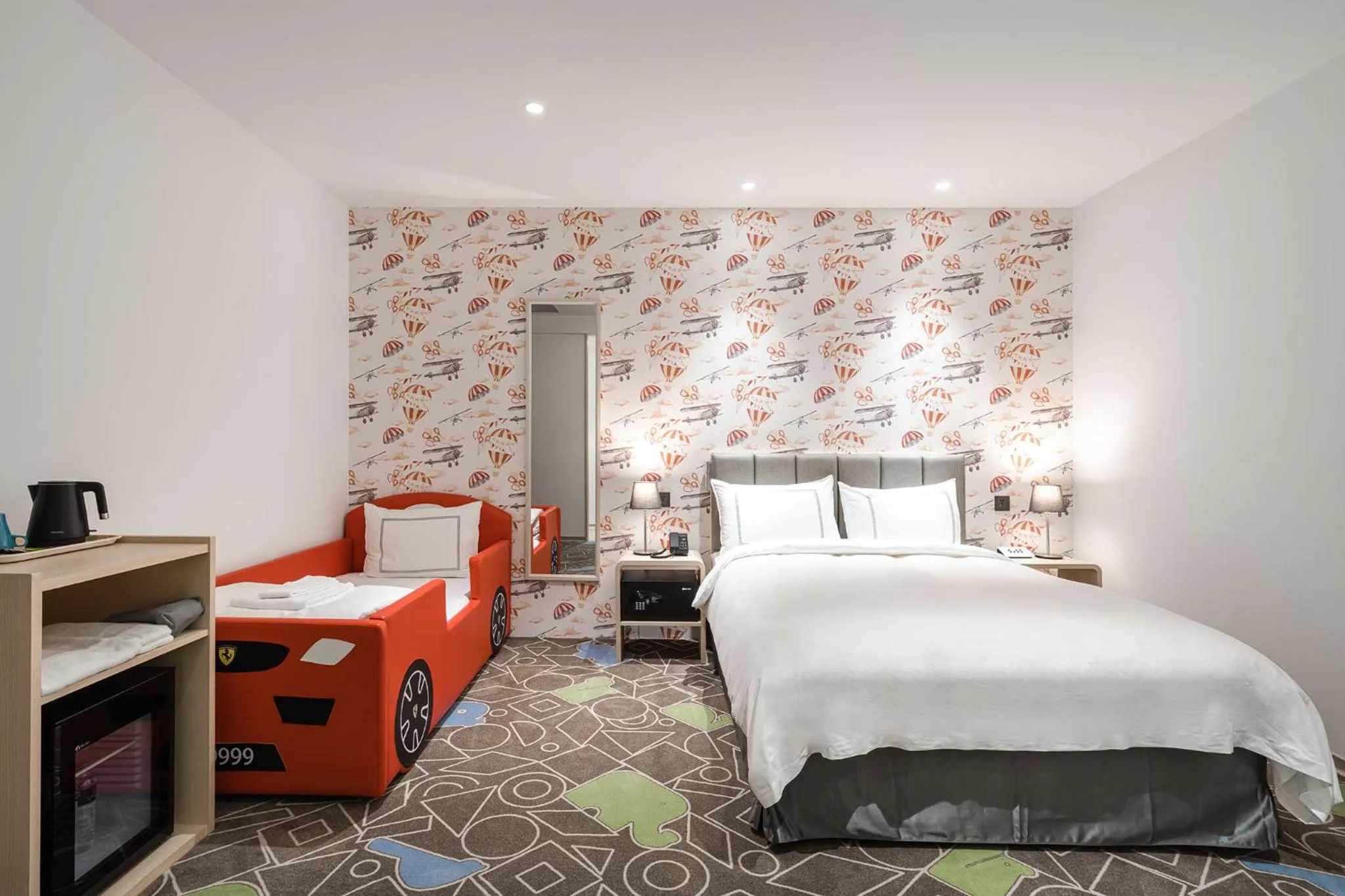 Bed in Phoenix Hotel Taichung