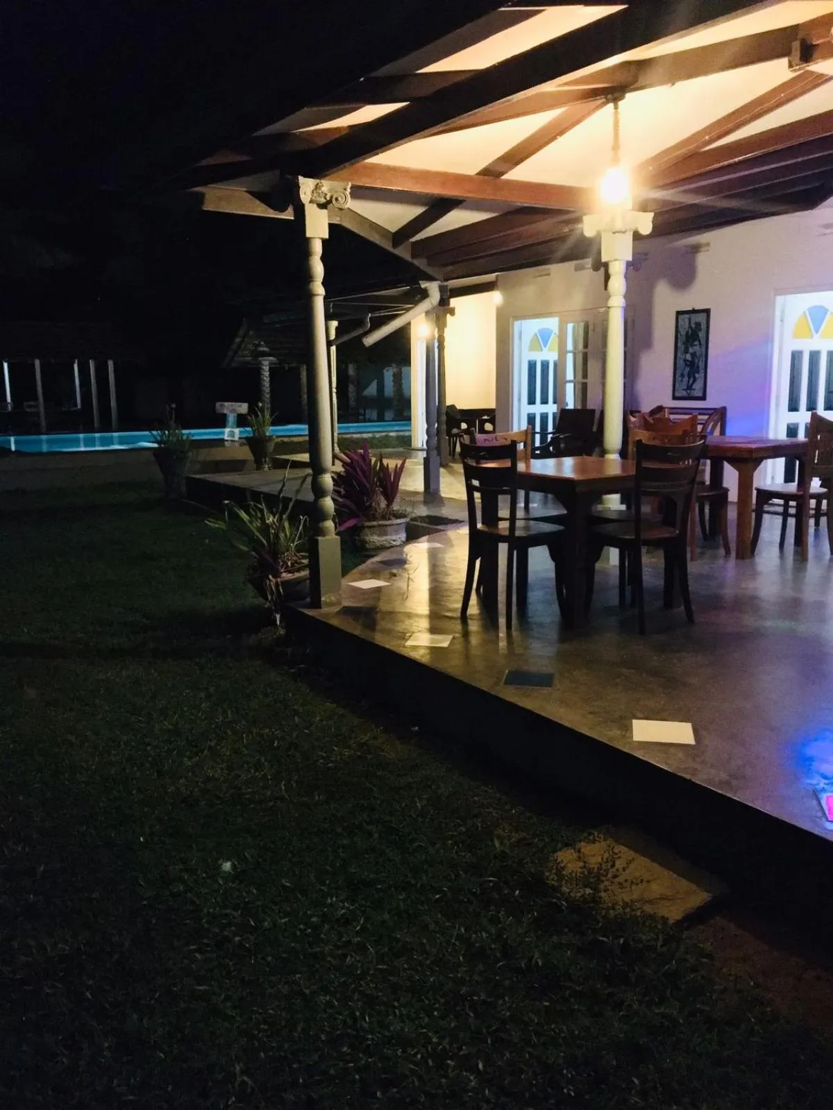 Avin Beach Villa