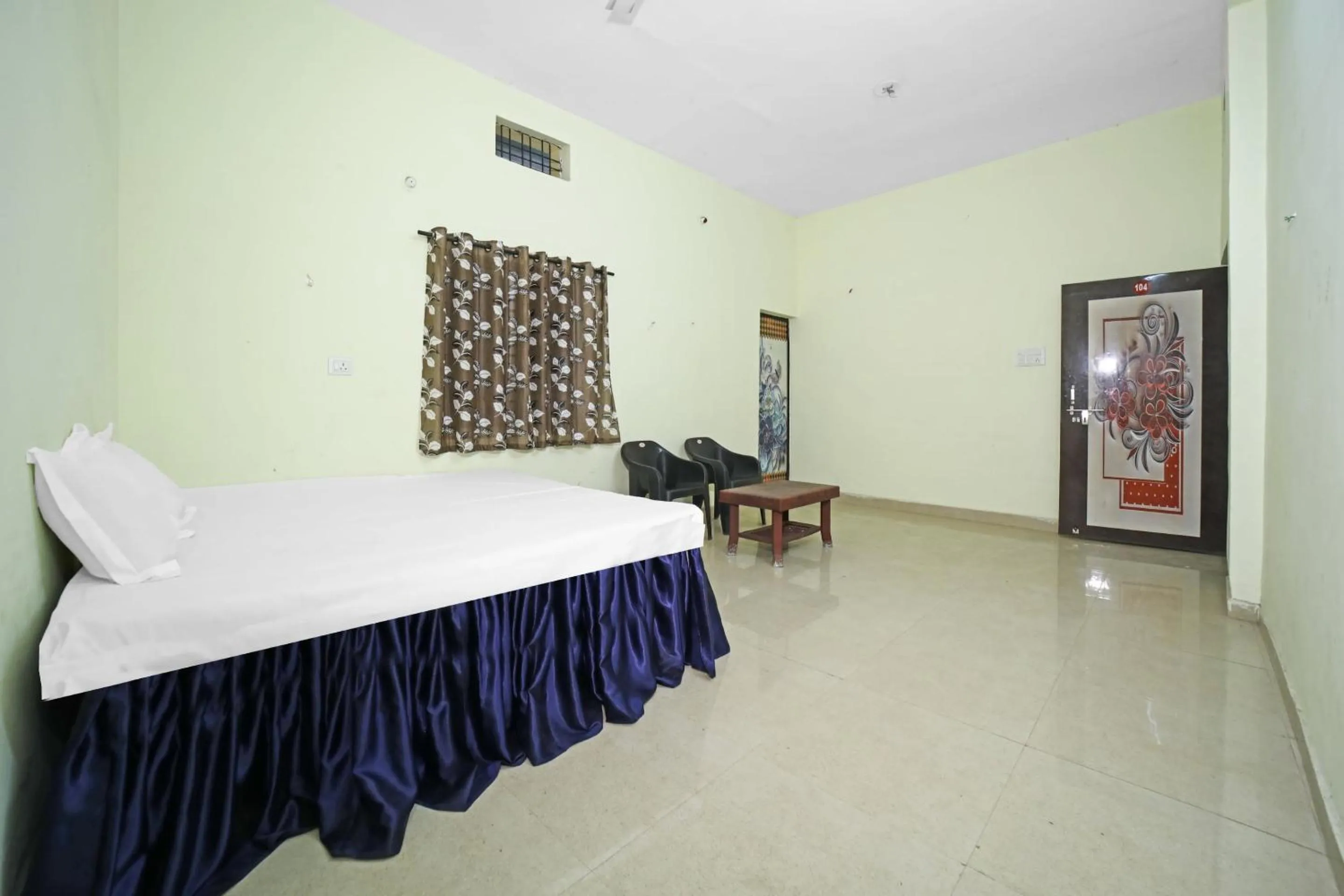 Bedroom in Hotel O Amaira