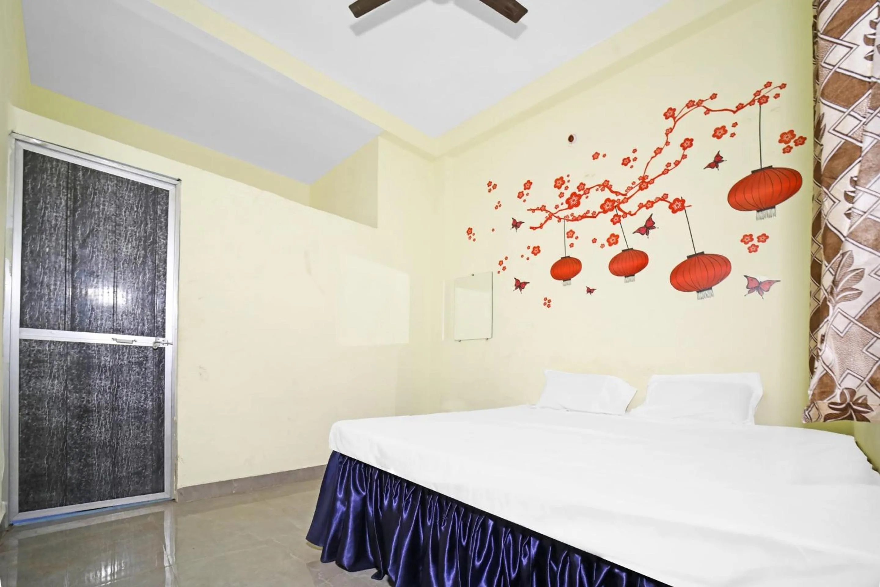 Bedroom in Hotel O Amaira