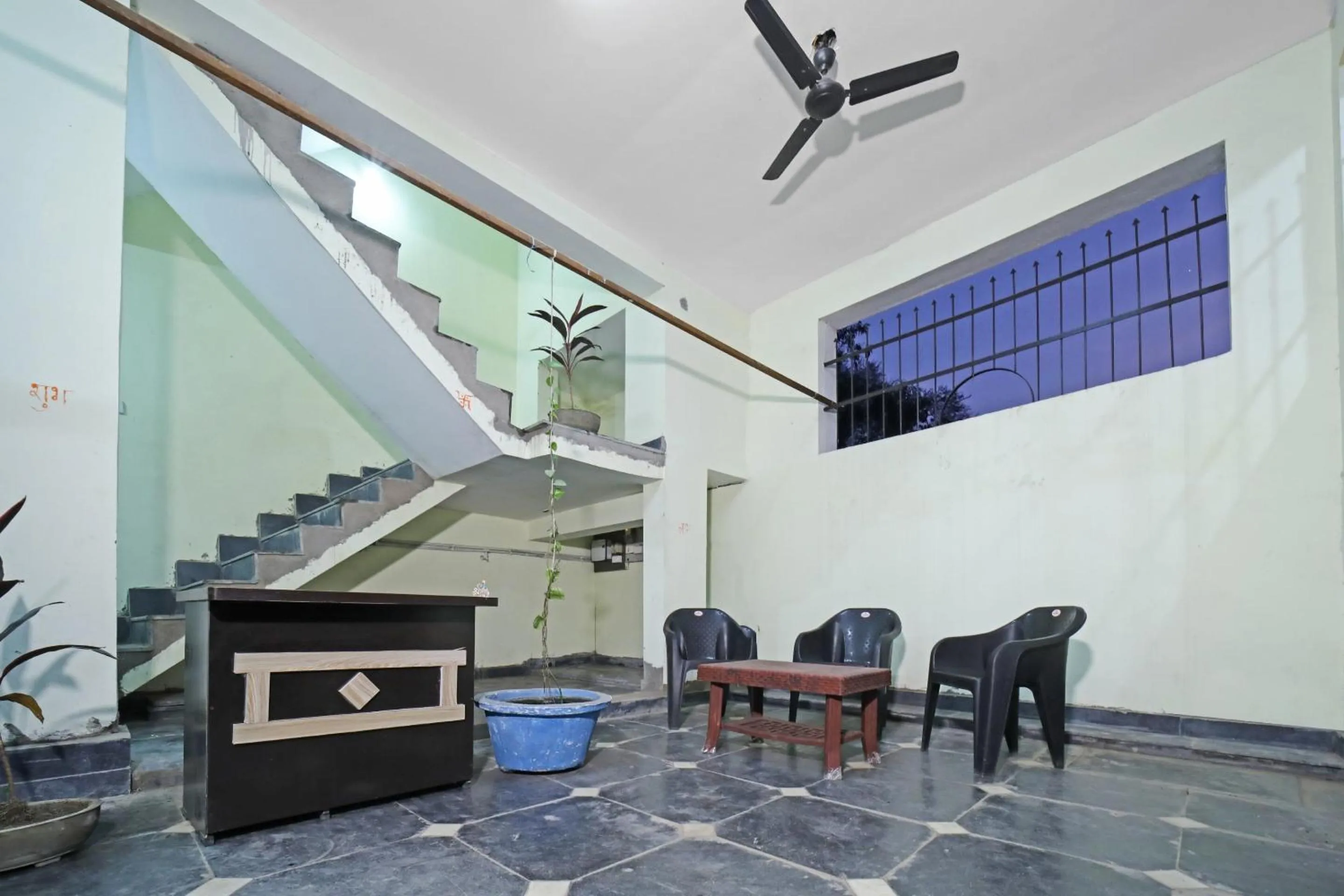 Lobby or reception in Hotel O Amaira