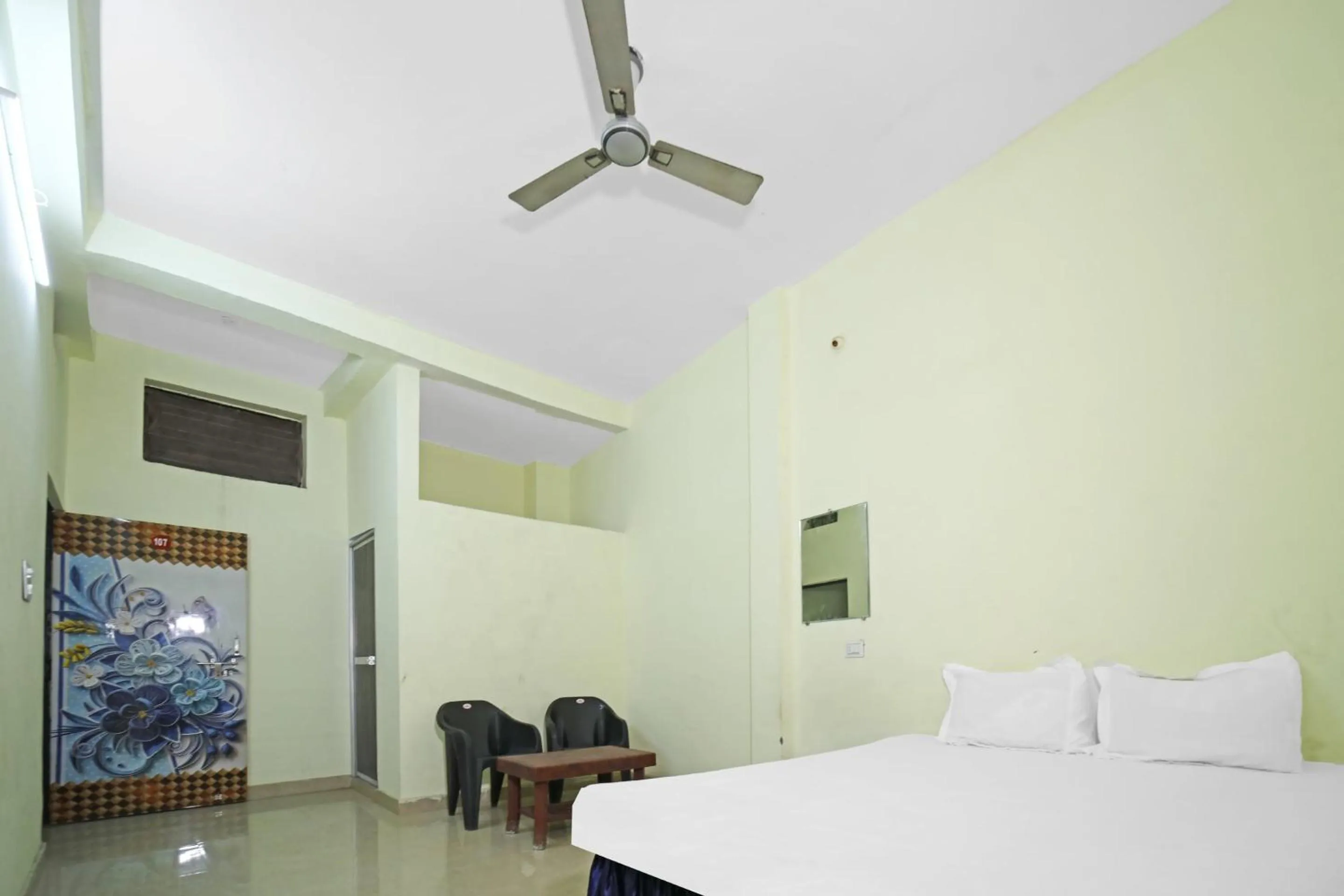 Bedroom in Hotel O Amaira