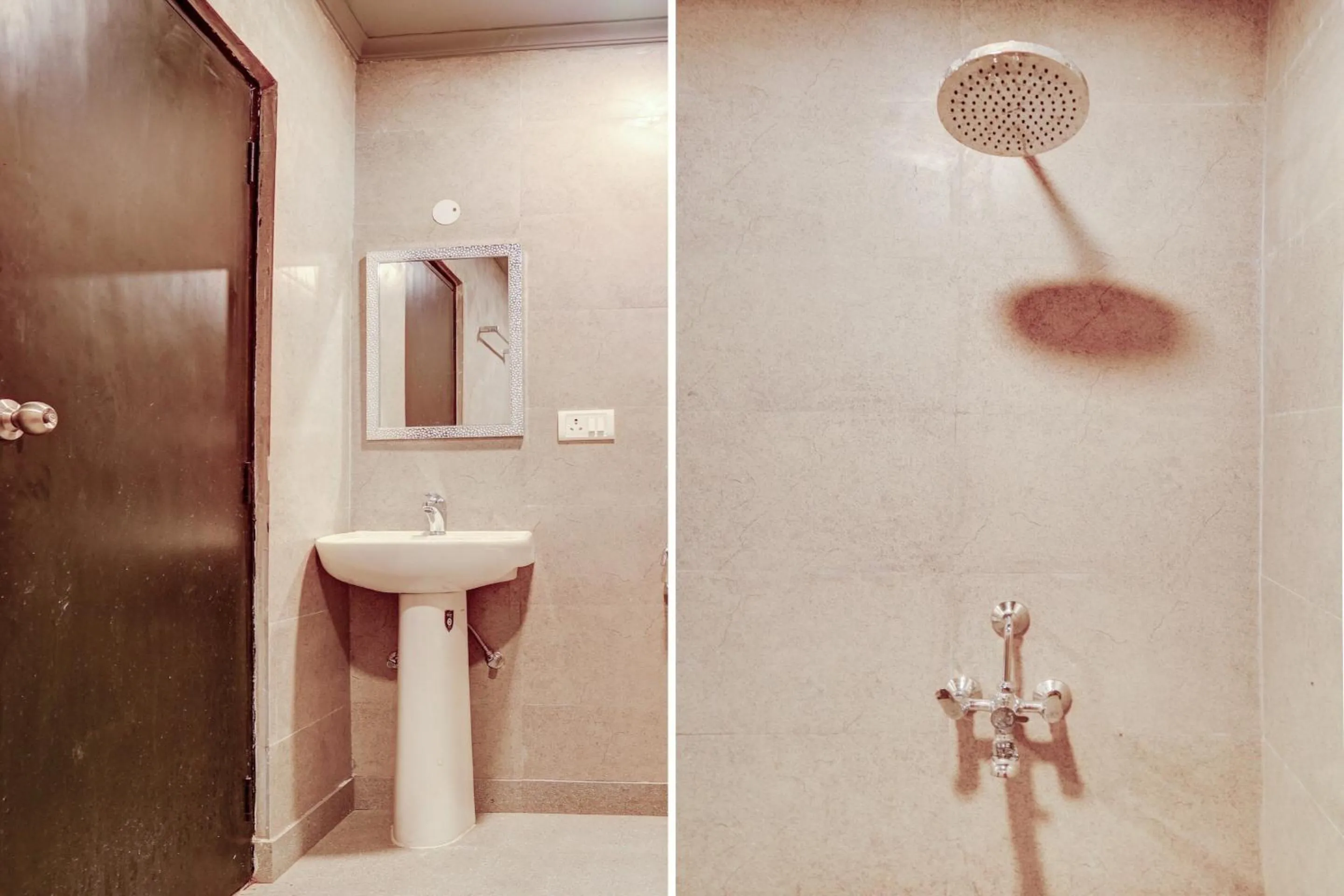 Bathroom in Collection O One Hotel