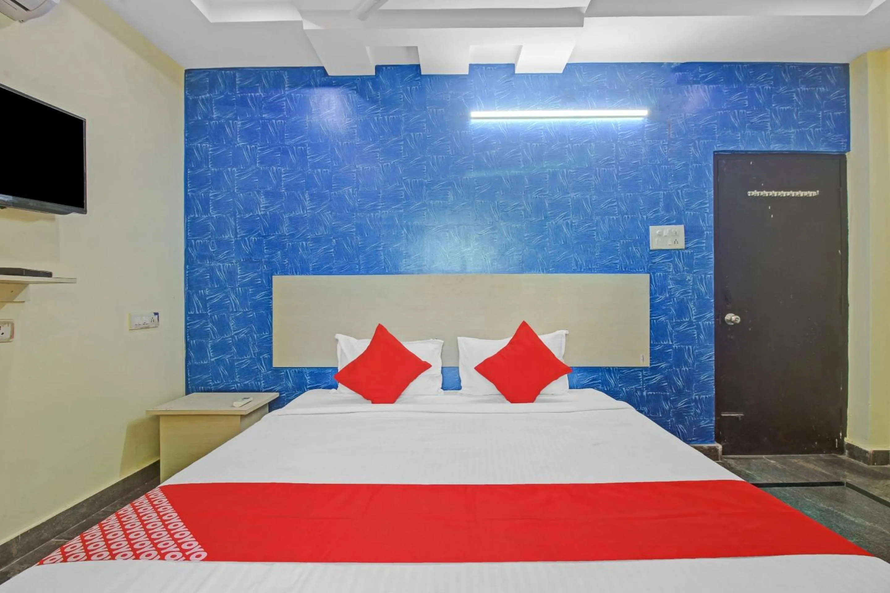 Bedroom in Hotel O Lavish Stay