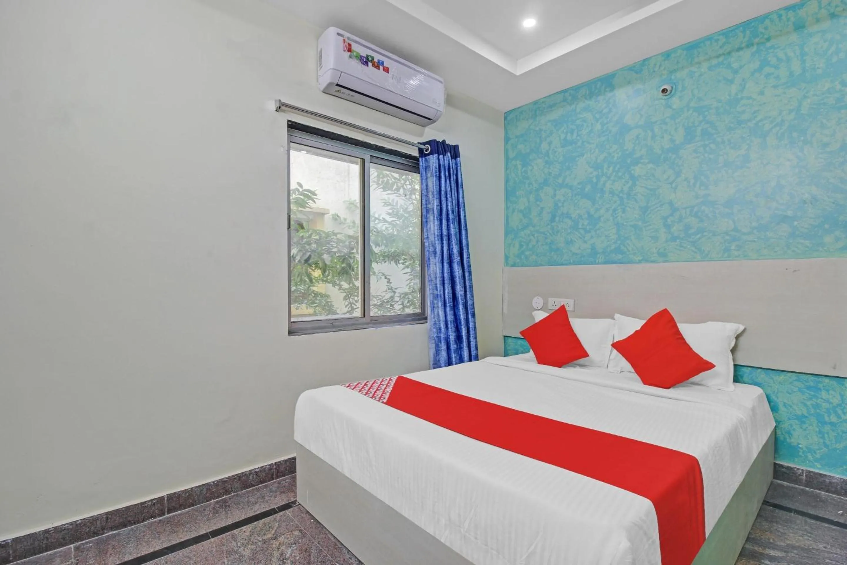 Bedroom in Hotel O Lavish Stay