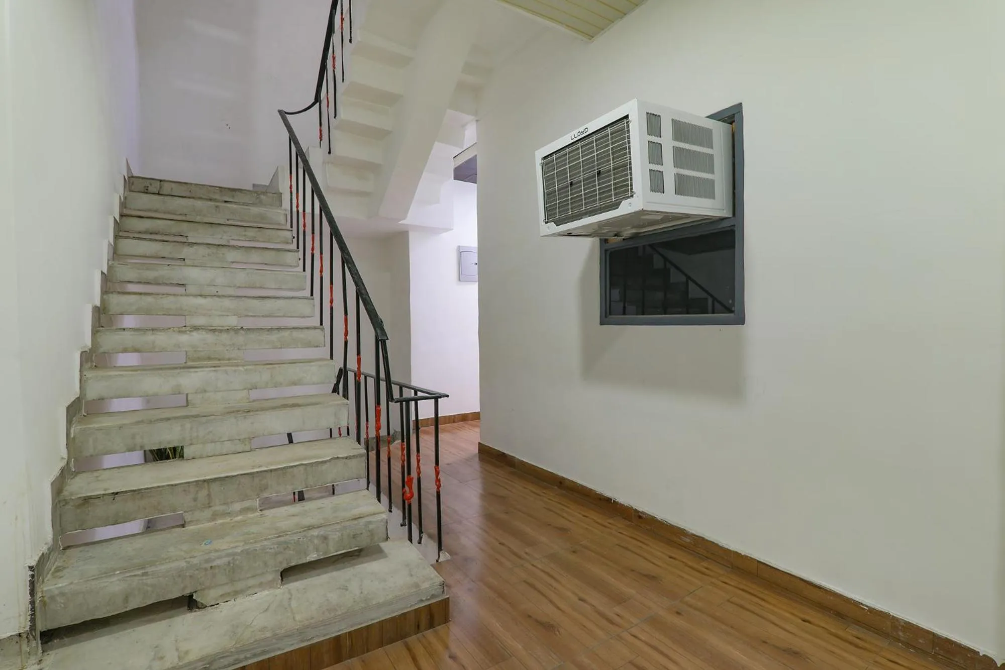 Lobby or reception in FabHotel Super 3 Premium II