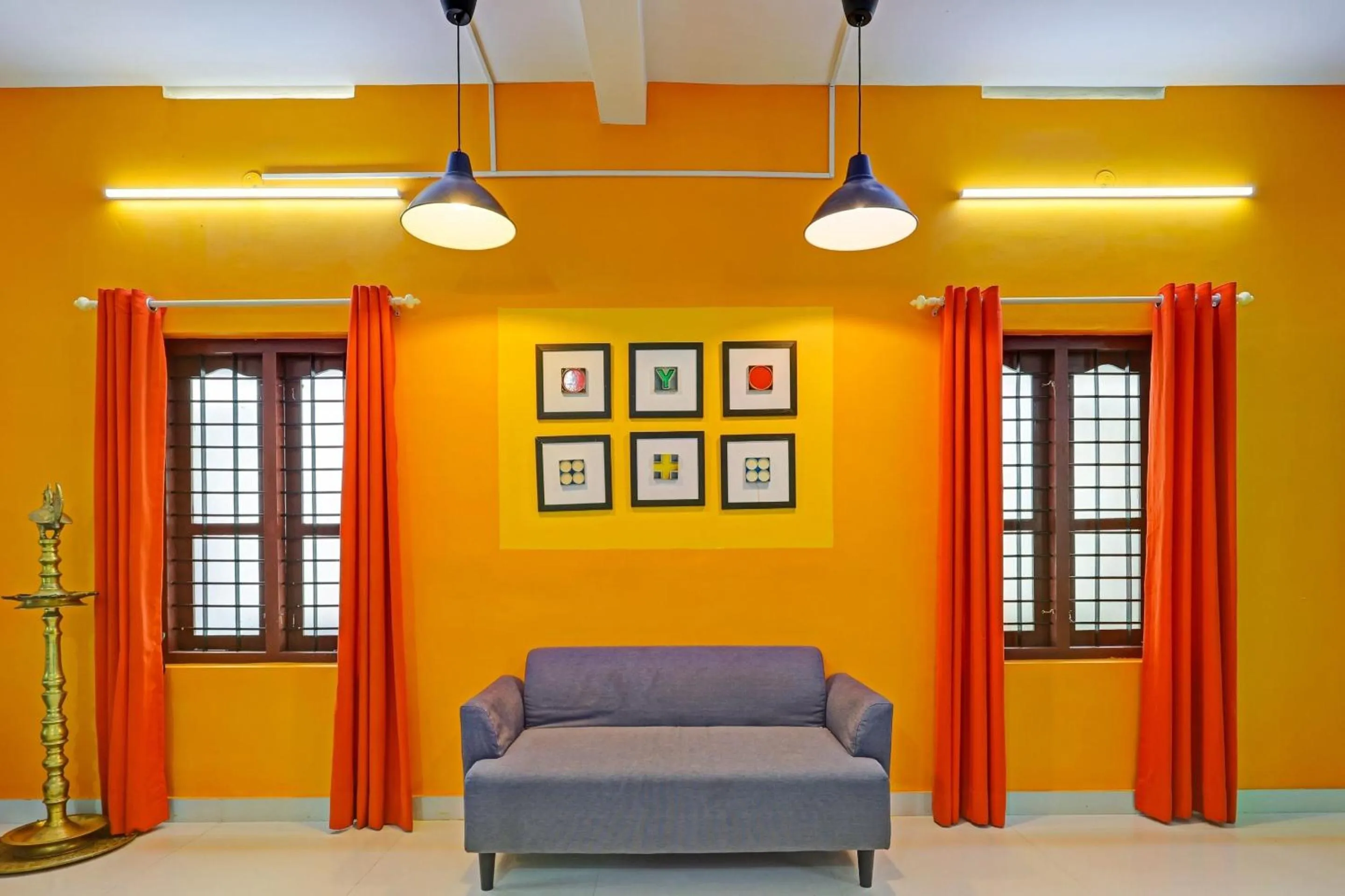 Lobby or reception in Super Capital O Pop Tavern Kazhakkottam