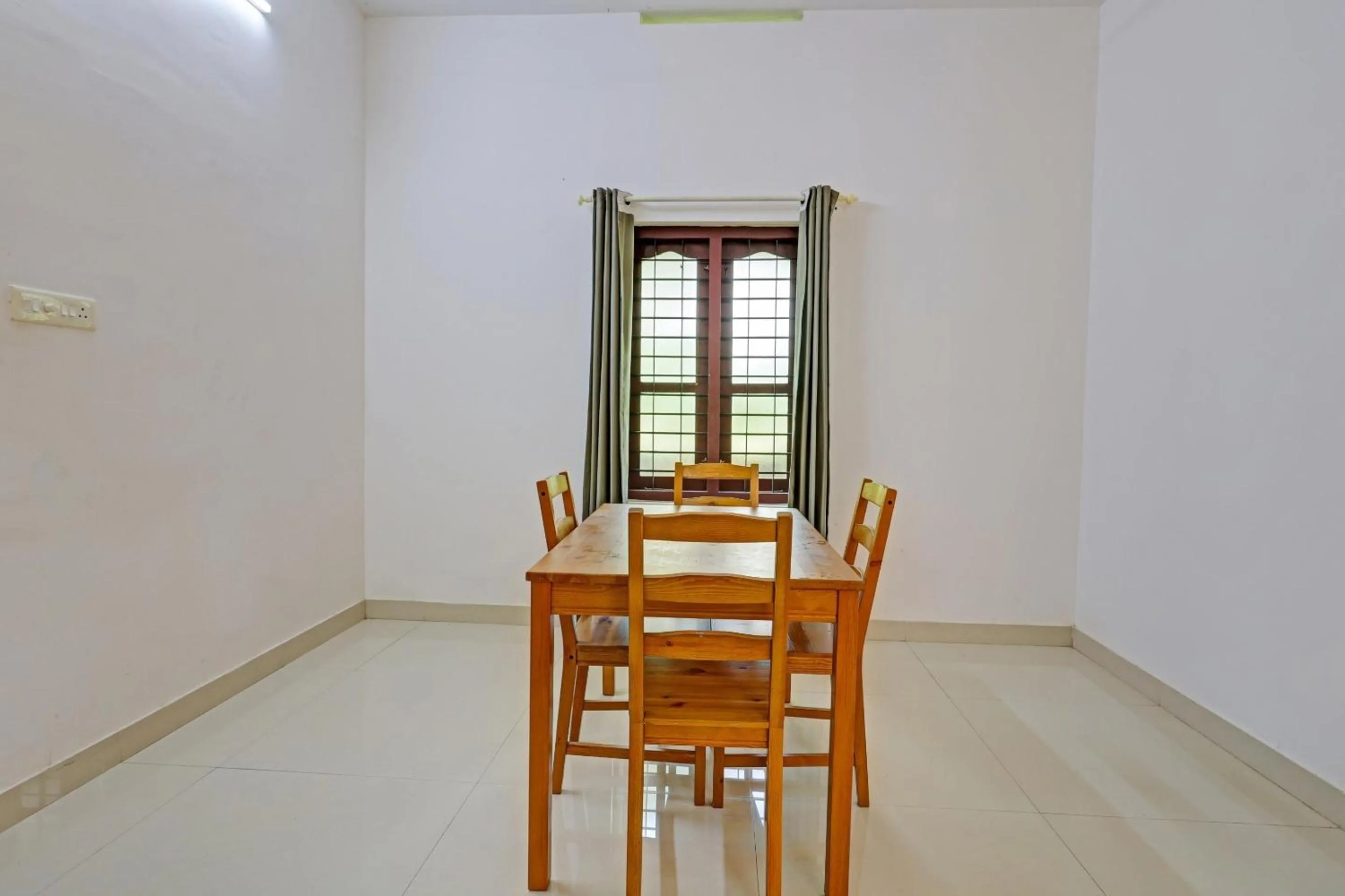 Lobby or reception in Super Capital O Pop Tavern Kazhakkottam