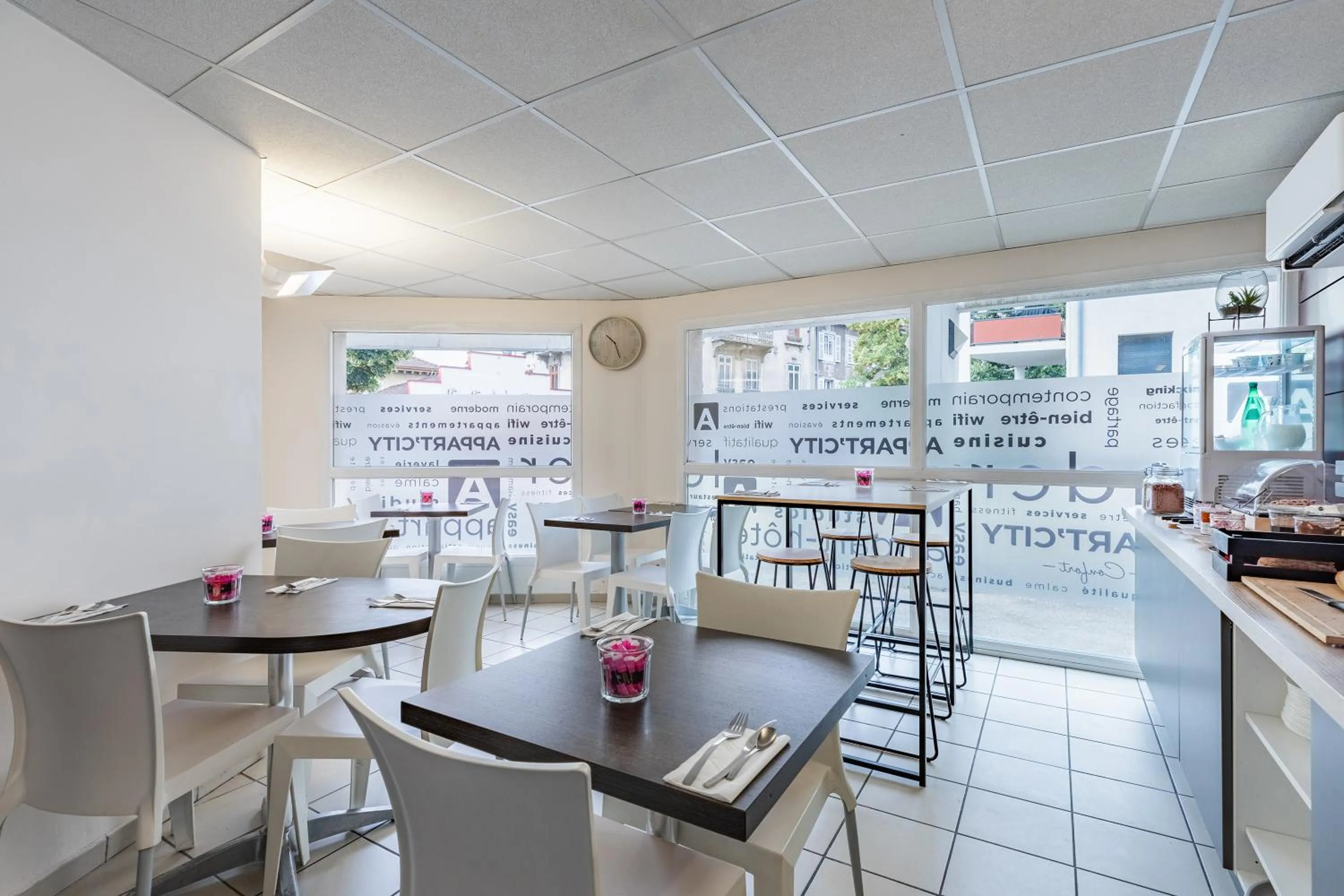 Breakfast in Appart'City Classic Thonon Les Bains