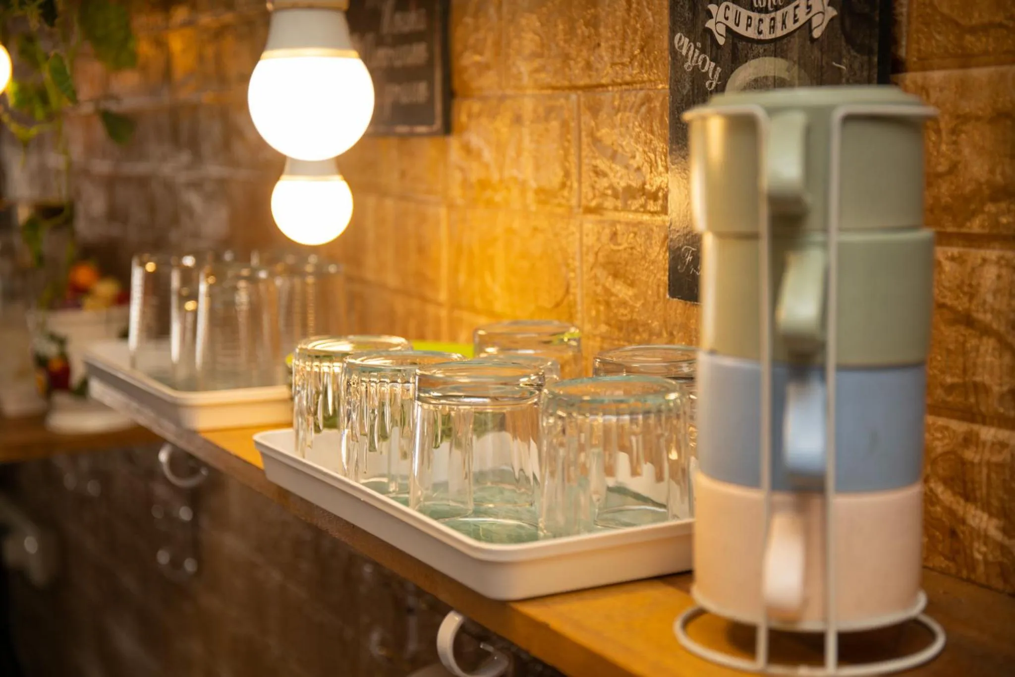 Escape Backpackers KK