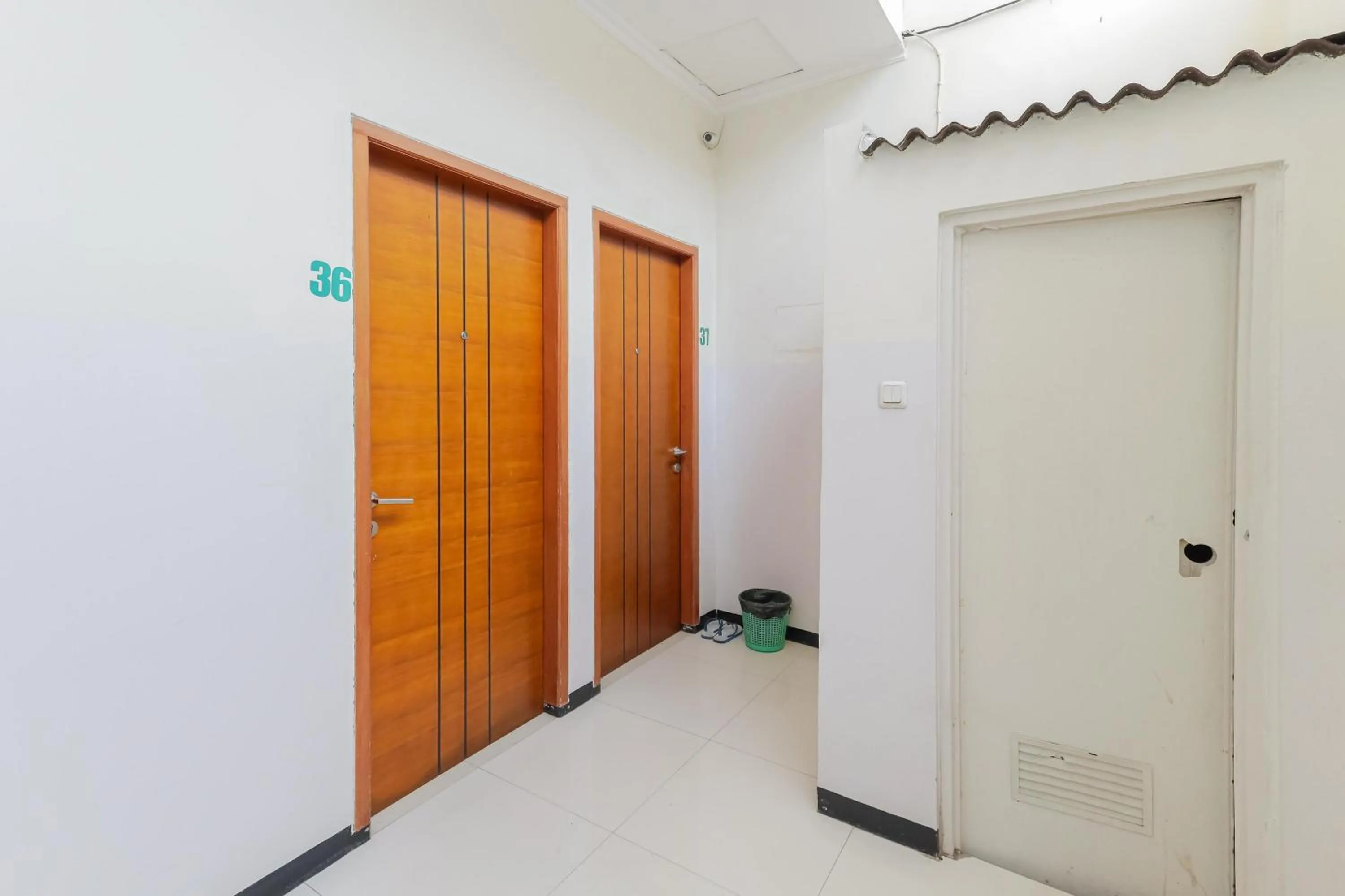 Floor plan in KoolKost near Tunjungan Plaza