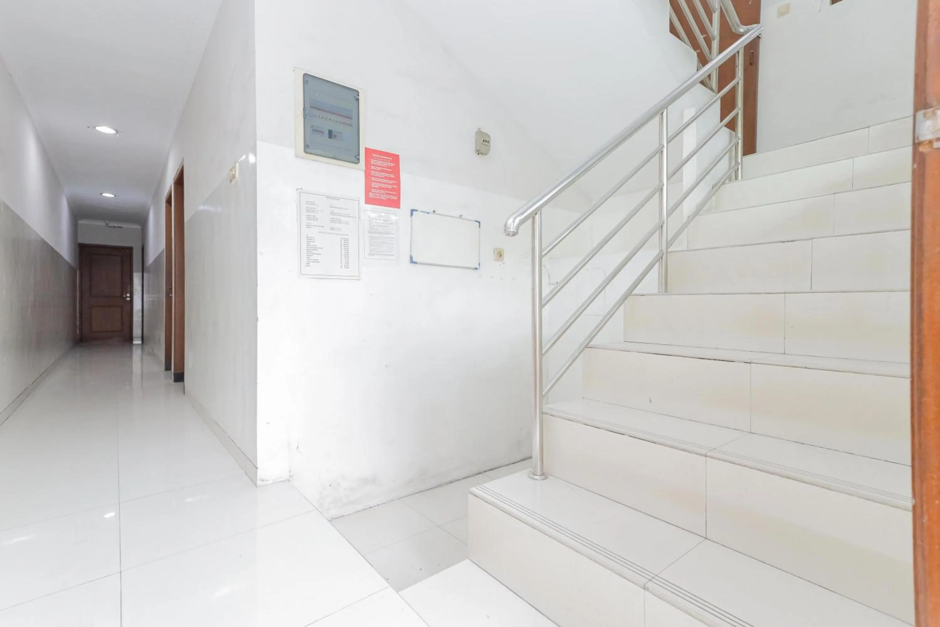 Floor plan in KoolKost near Tunjungan Plaza