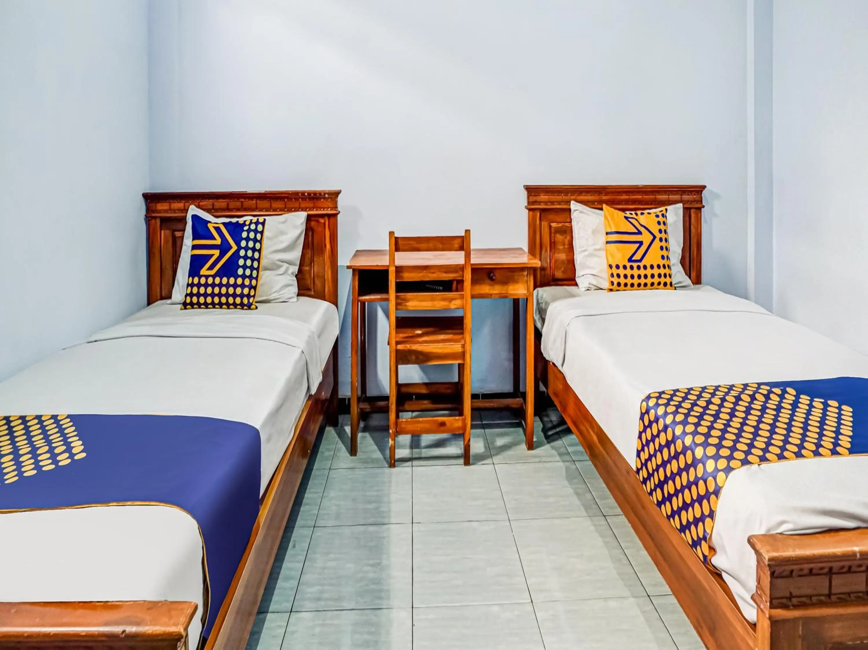 Bedroom, Bed in SPOT ON 90797 Sukun Syariah Homestay