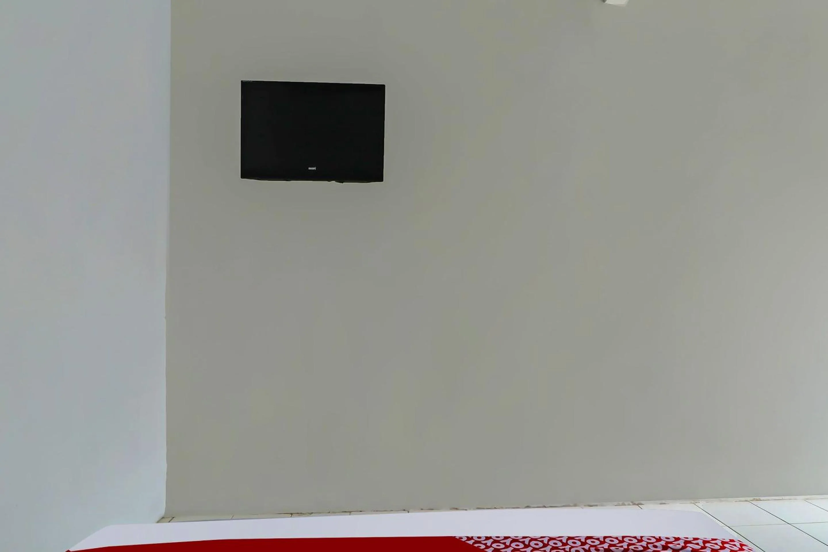 Bedroom, Bed in OYO 90809 Homestay Black Pink Merah Jambu Syariah