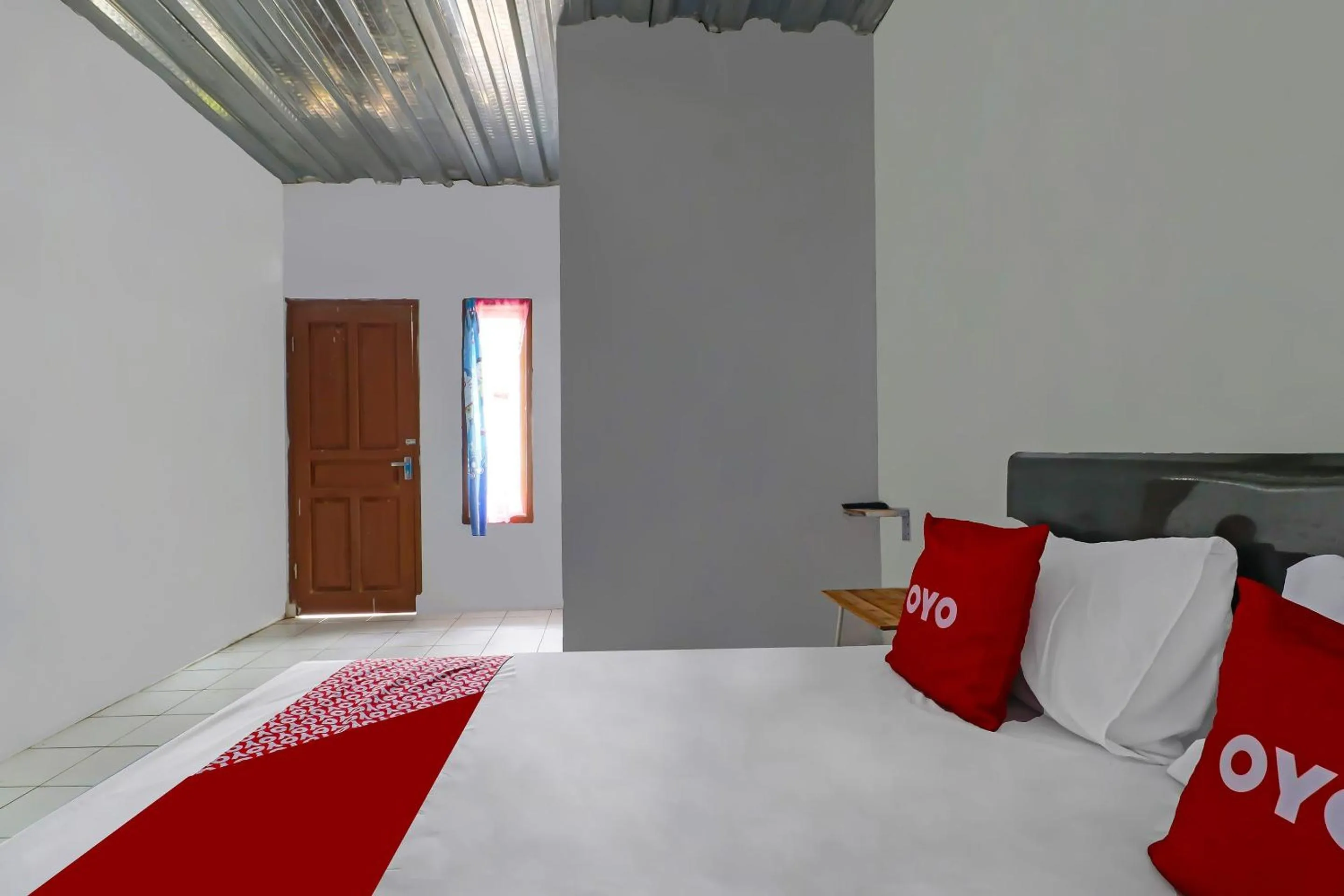 Bedroom, Bed in OYO 90809 Homestay Black Pink Merah Jambu Syariah