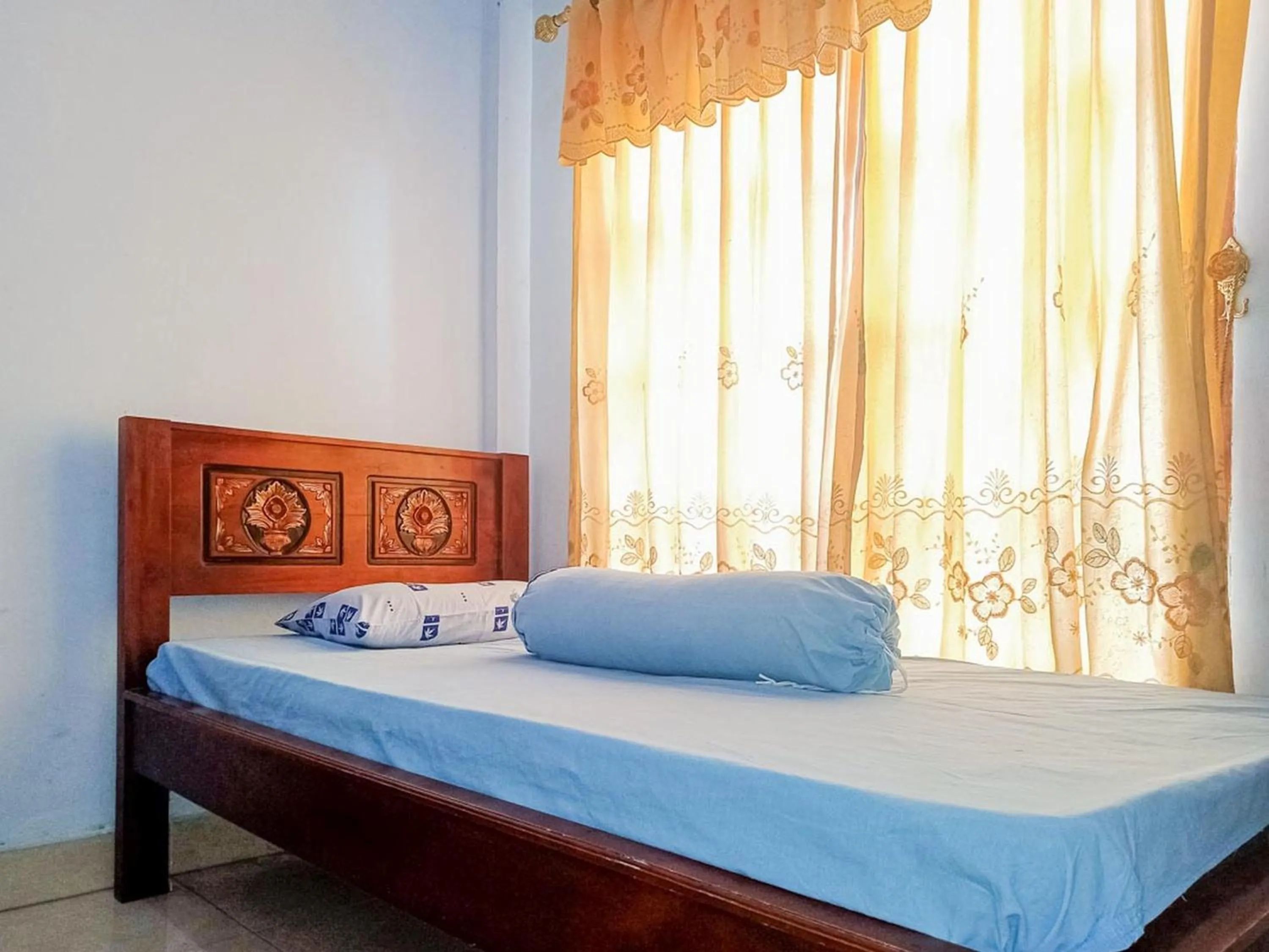 Bedroom, Bed in Homestay Awal Fajar Syariah Bulukumba
