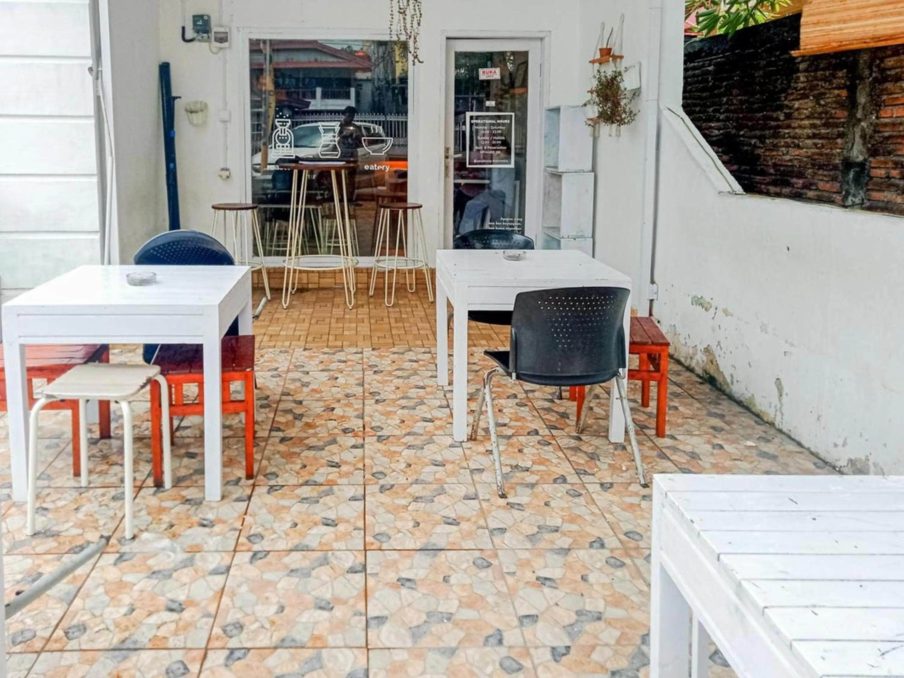 Dining area in Homestay Awal Fajar Syariah Bulukumba