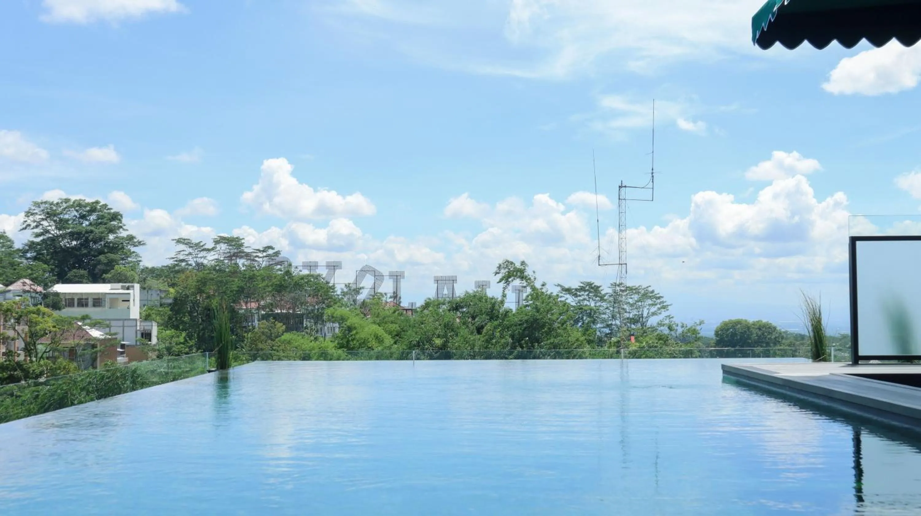 Swimming pool in MaxOneHotels Loji Kridanggo @Boyolali