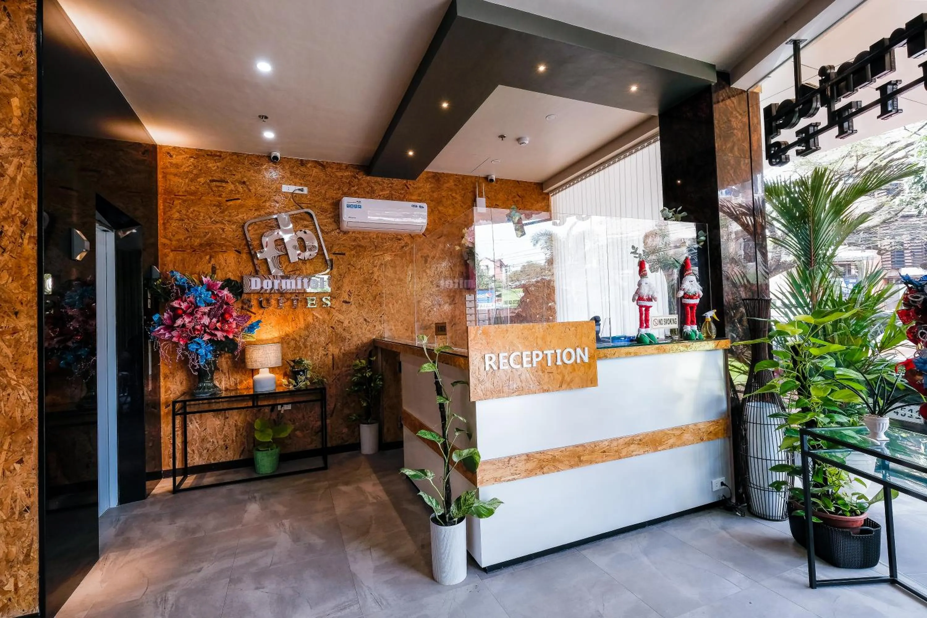 Lobby or reception in FB DORMITEL SUITES