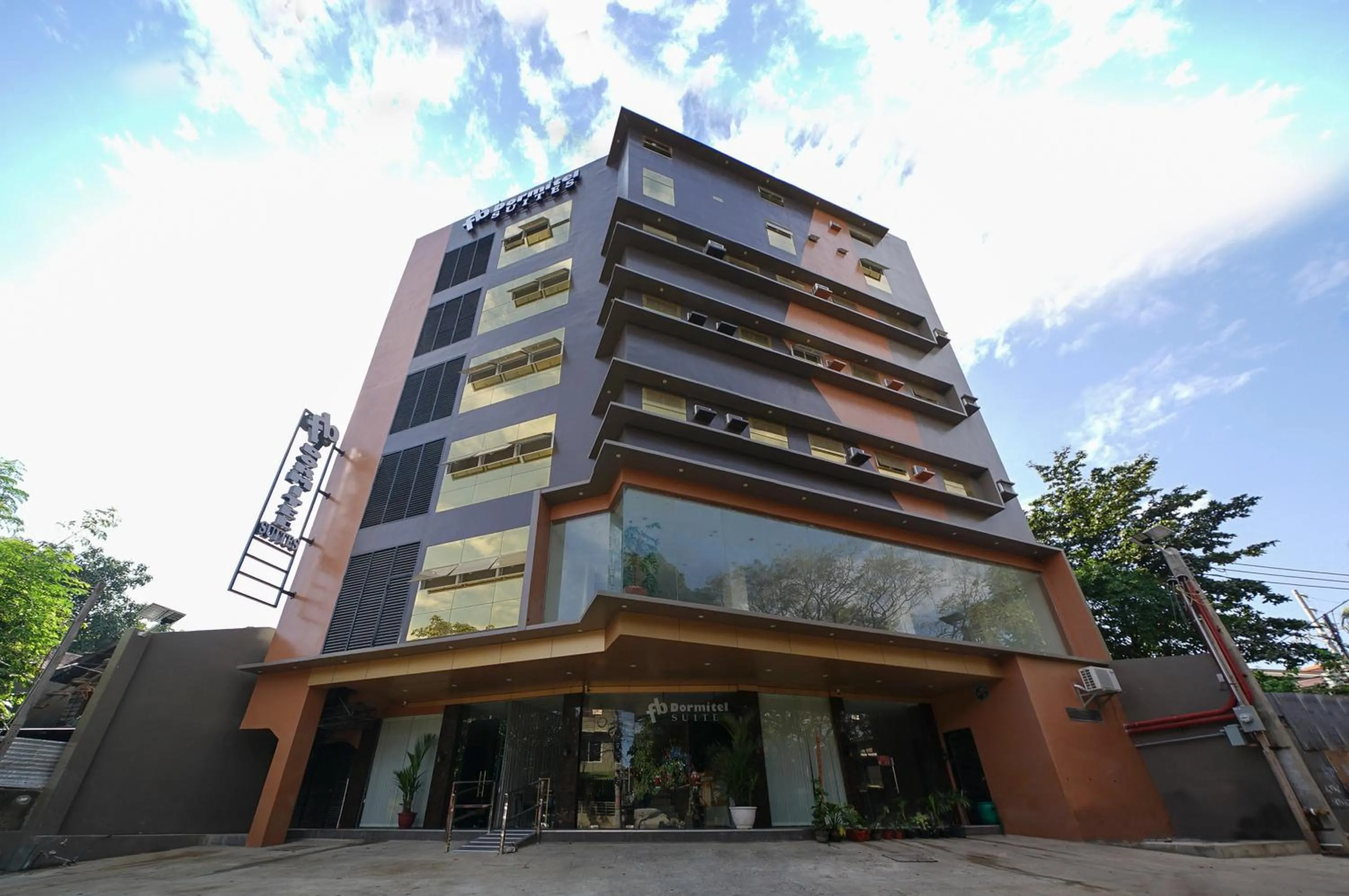 Property building in FB DORMITEL SUITES