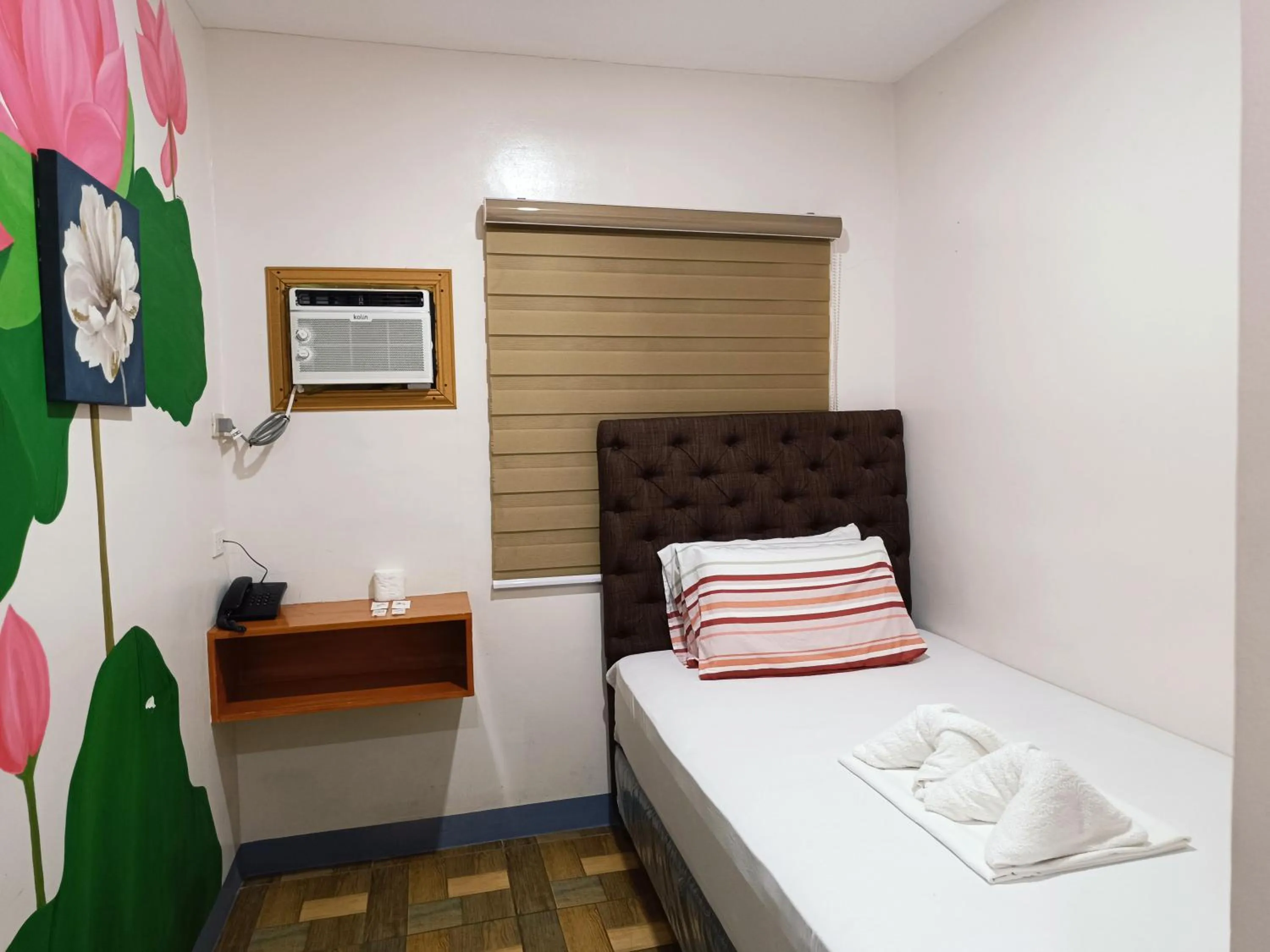 Bed in FB DORMITEL SUITES