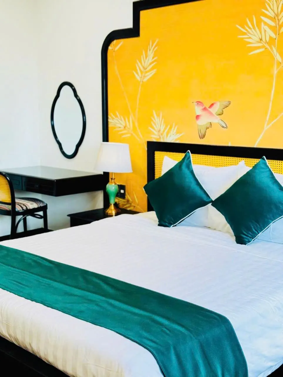 Bedroom, Bed in Biet Dien Hotel