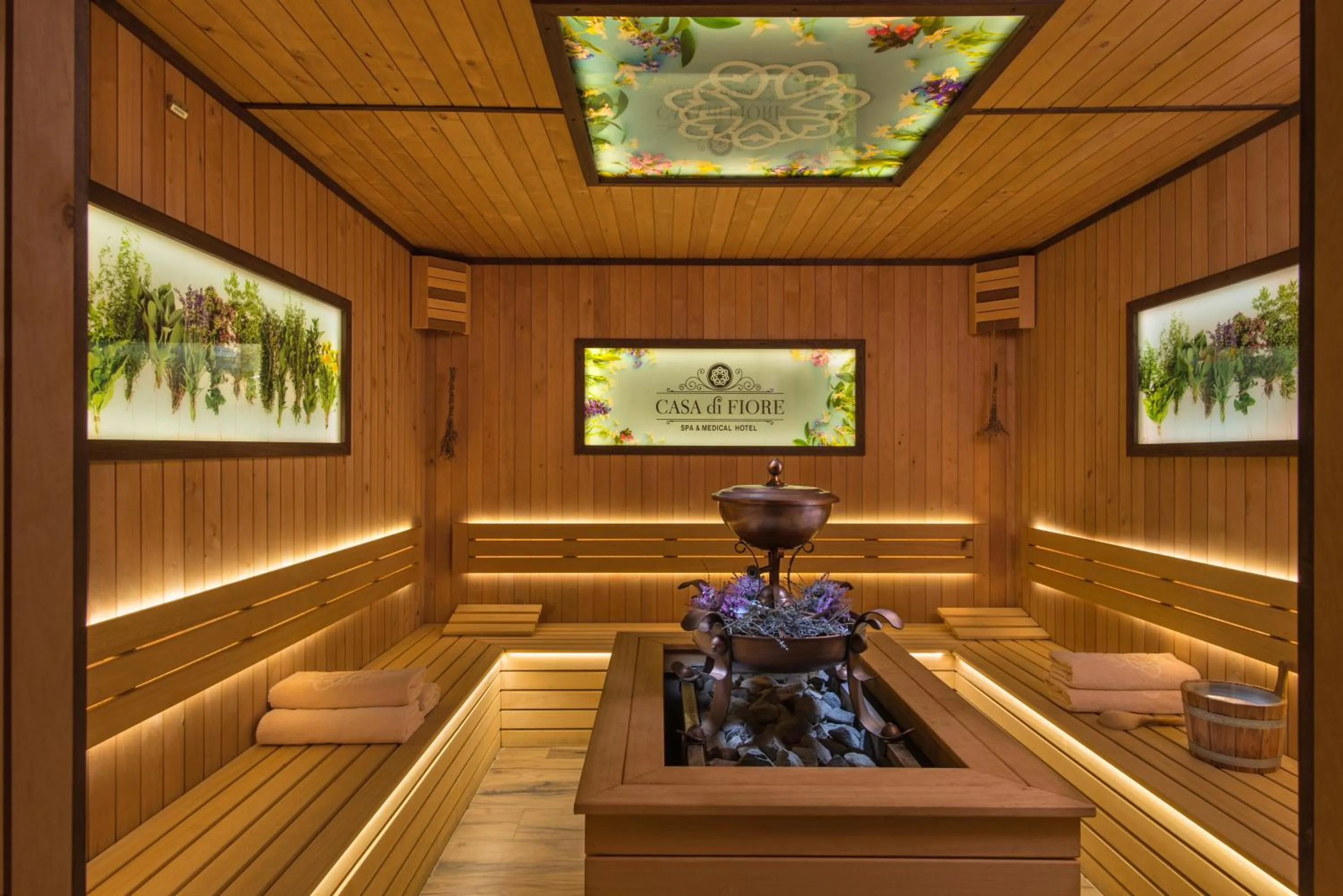 Sauna in Casa di Fiore SPA and Medical Hotel, Mineral Pools & Private Beach