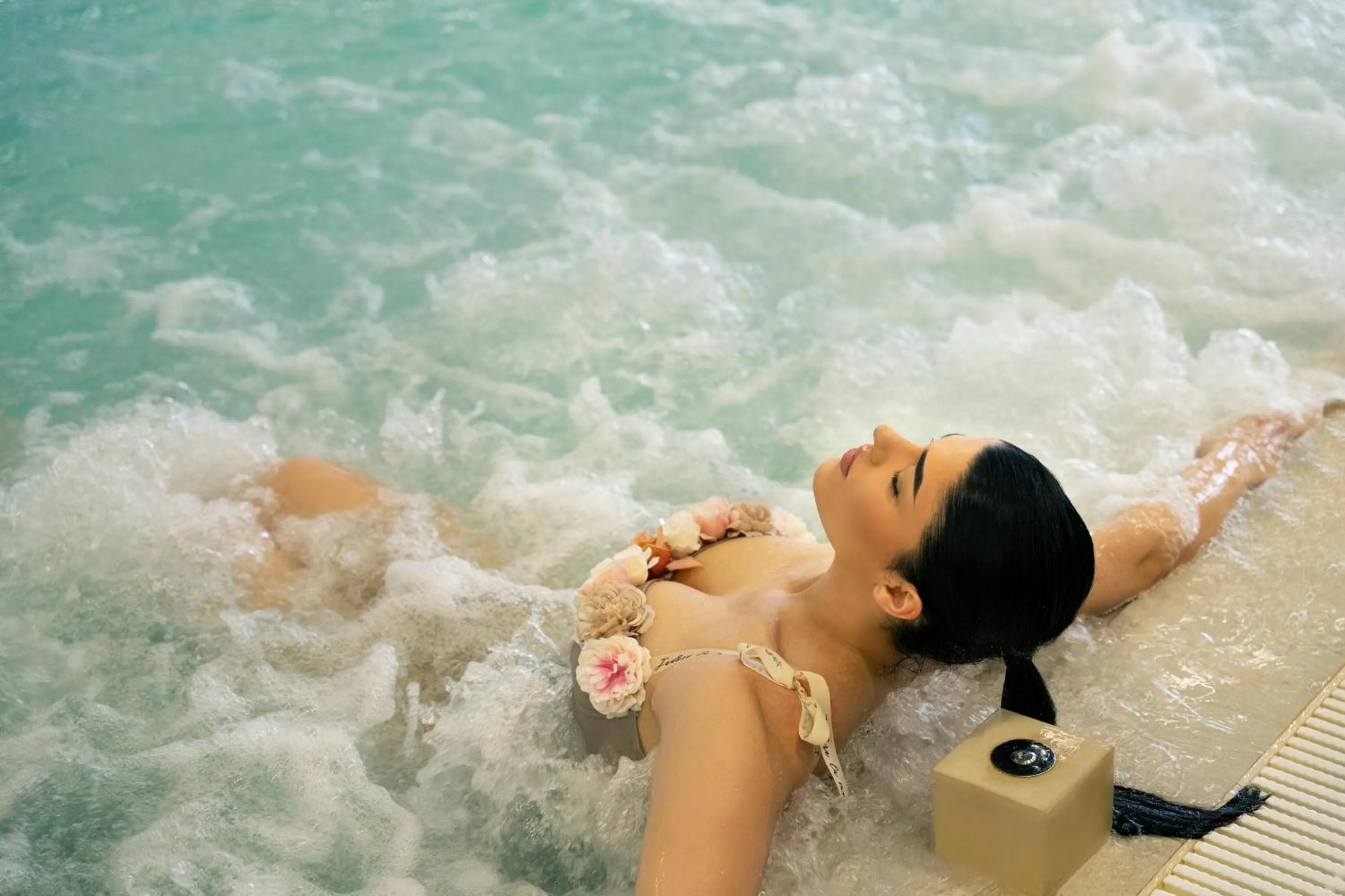 Hot Spring Bath in Casa di Fiore SPA and Medical Hotel, Mineral Pools & Private Beach